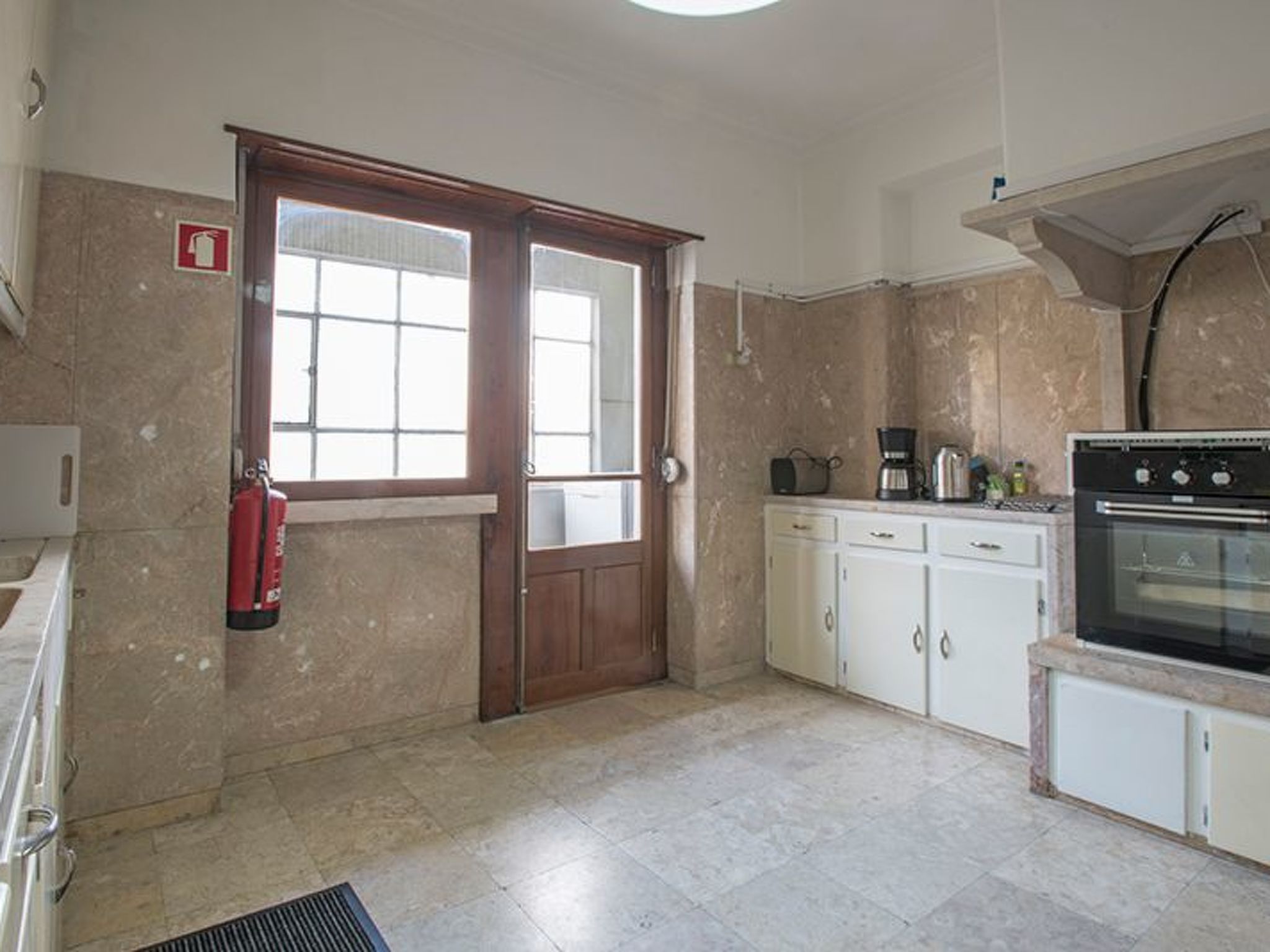 Studio für 19 Personen und 1 Kind in Lissabon, Região de Lisboa (Costa de Lisbo-Binnen