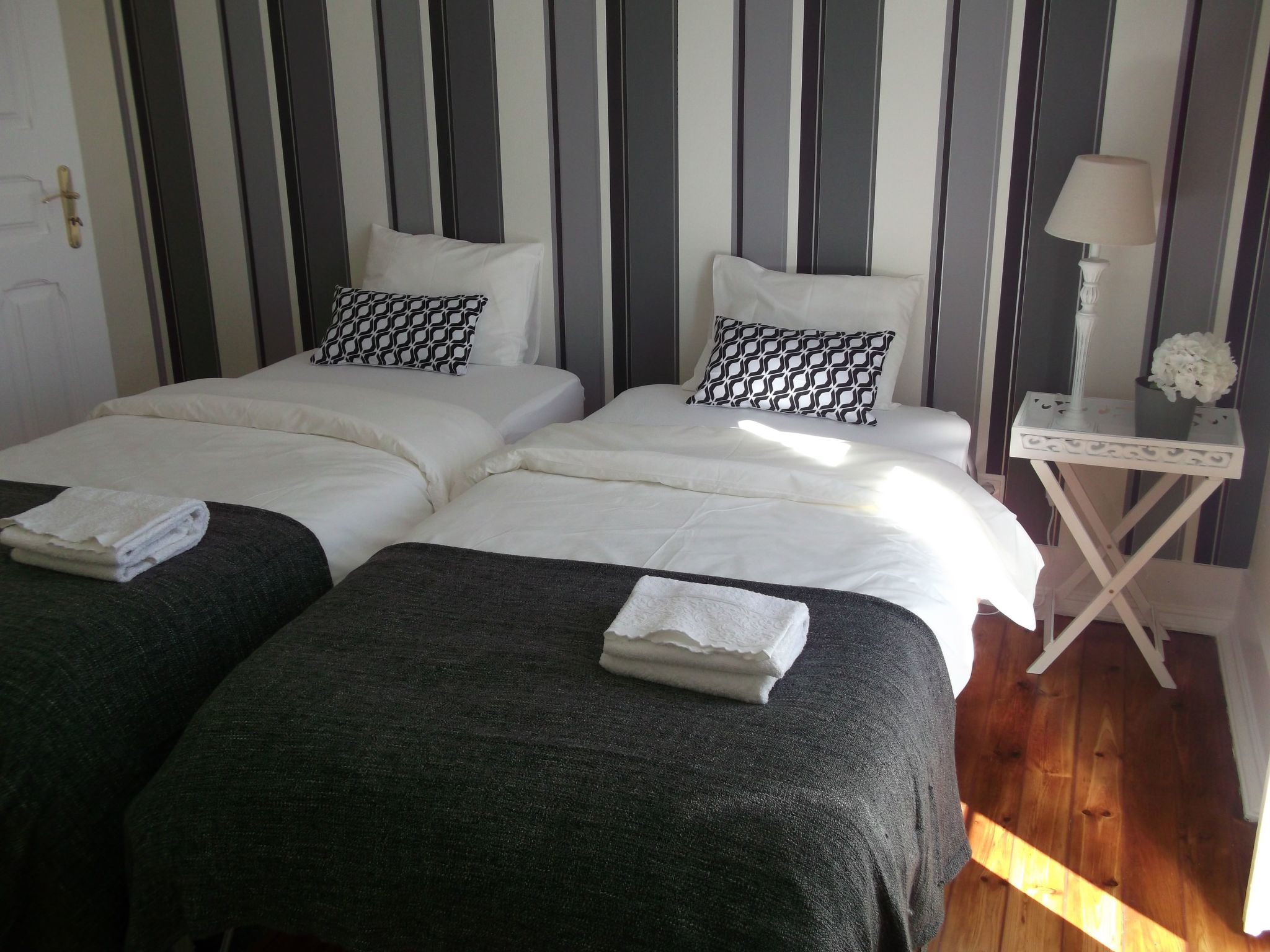 Angola 3 Dachgeschoss-Binnen