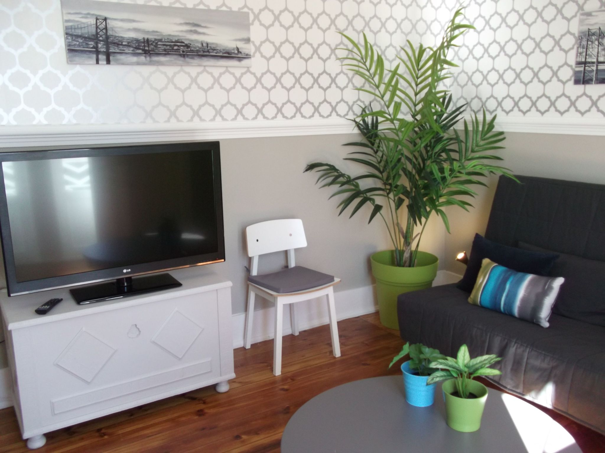 Angola 3 Dachgeschoss-Binnen