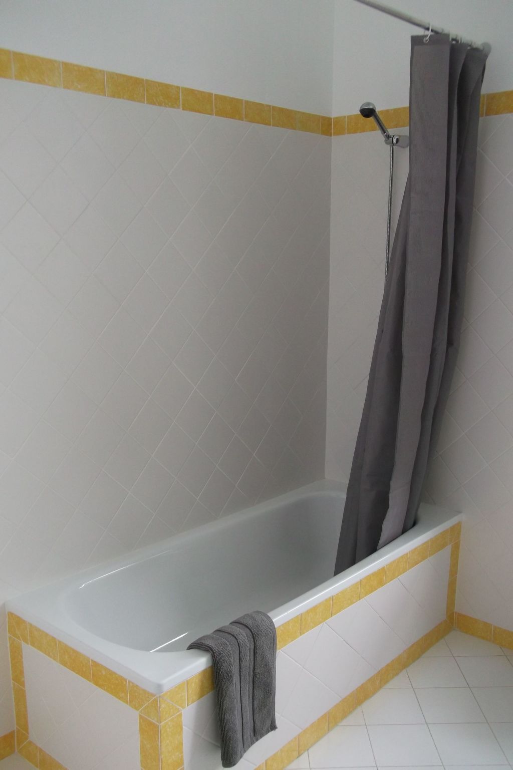 Angola 3 Dachgeschoss-Binnen