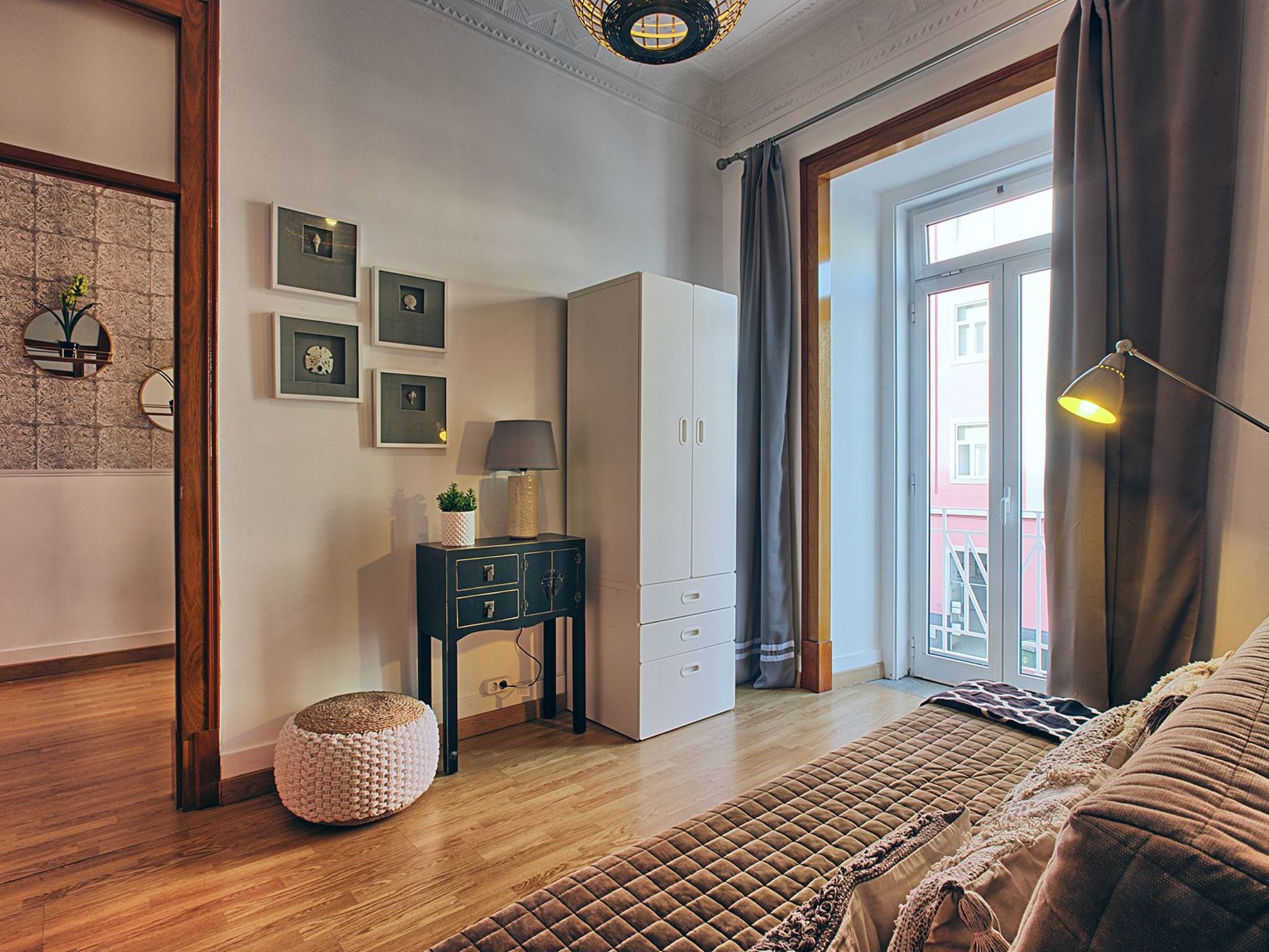 António Pedro-Binnen