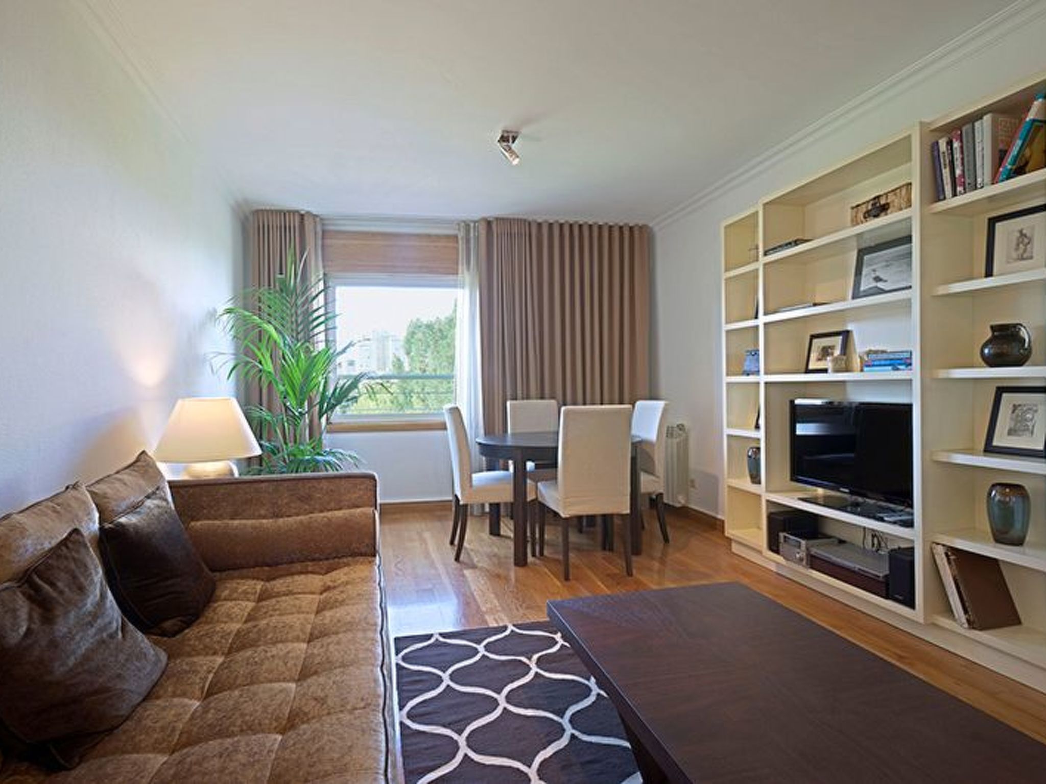 Grünes Ávila-Binnen