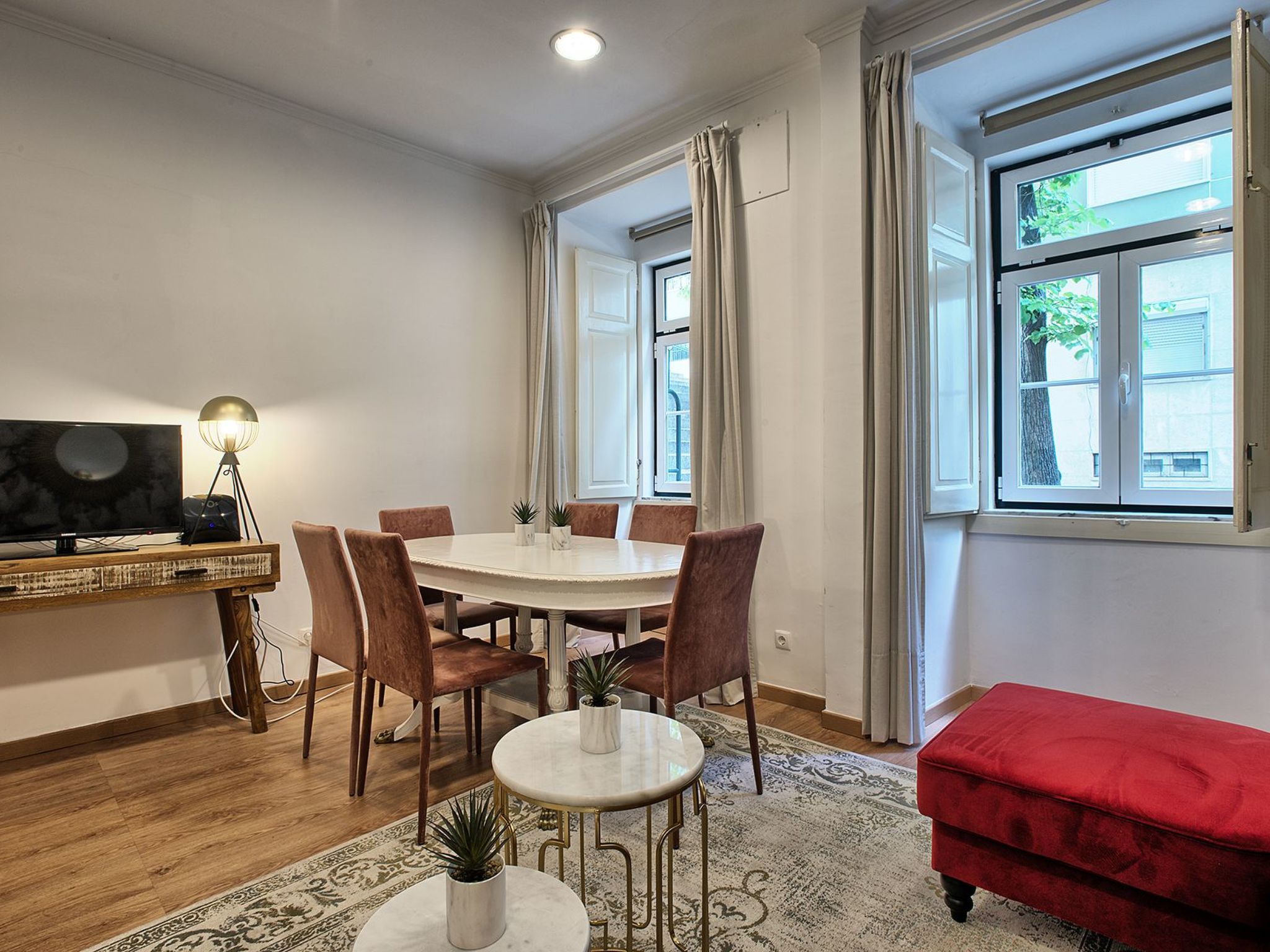 Baum Liverpooler Terrasse-Binnen