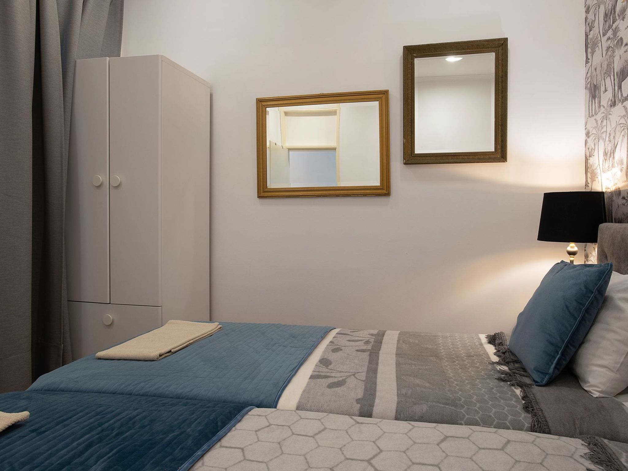 Baum Liverpooler Terrasse-Binnen