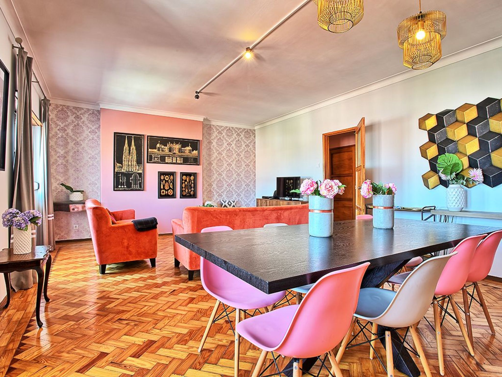 "Apolonia" mit Waschmaschine-Binnen