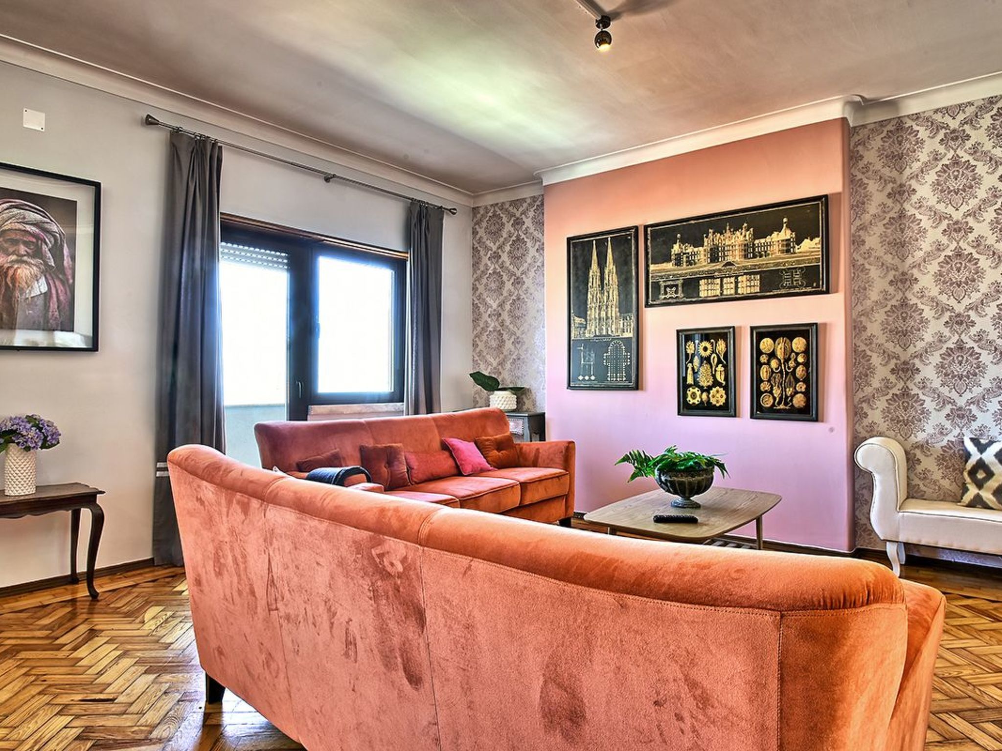 "Apolonia" mit Waschmaschine-Binnen