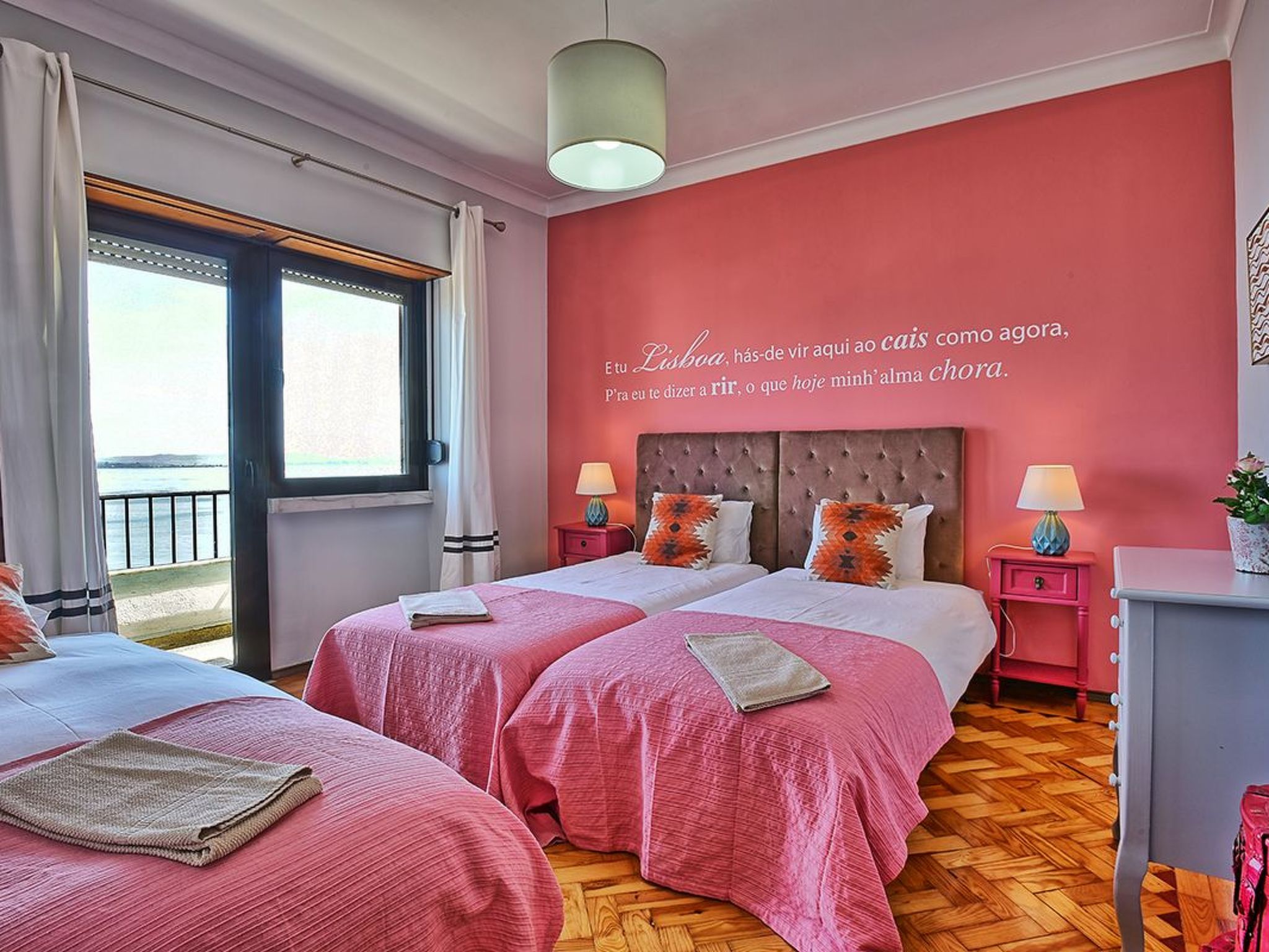 "Apolonia" mit Waschmaschine-Binnen