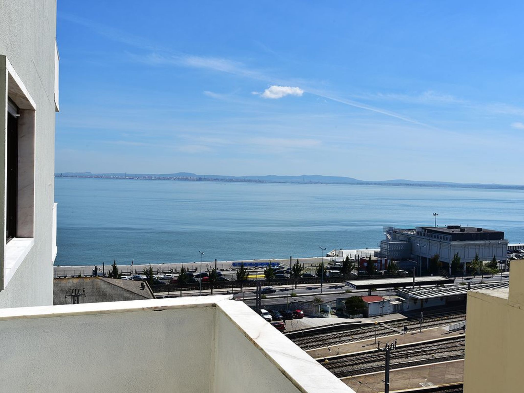 "Apolonia" mit Waschmaschine-Binnen