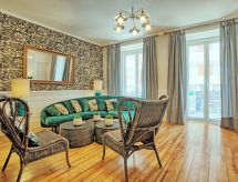 Angel's Chic Duplex: Ruim en stijlvol verblijf voor 13 personen in Lissabon - thumbnail 3