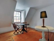 Ruim stadsappartement voor 11 personen in hartje Lissabon - thumbnail 2