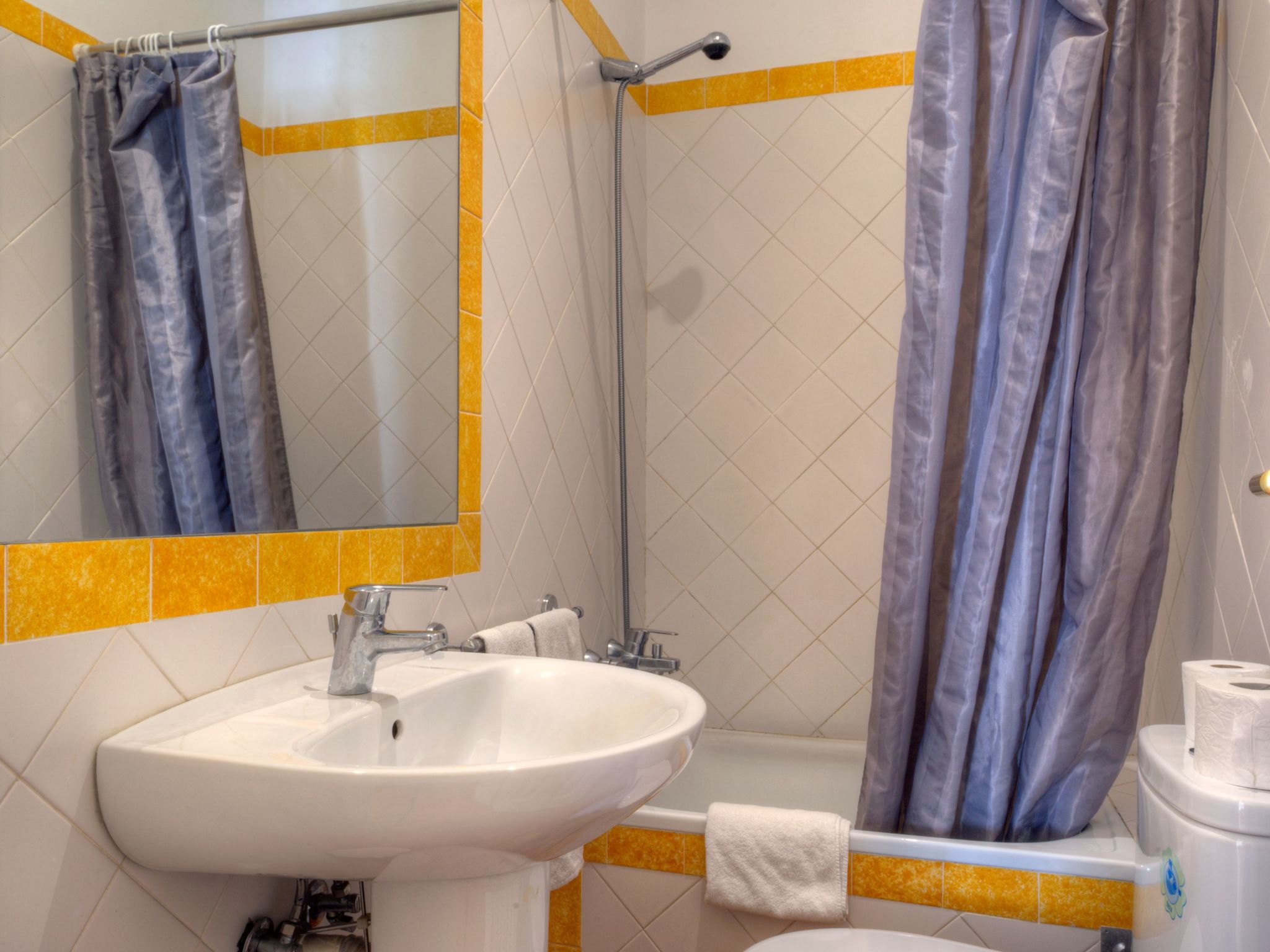 Großzügige Wohnung für 17 Personen in Lissabon-Binnen