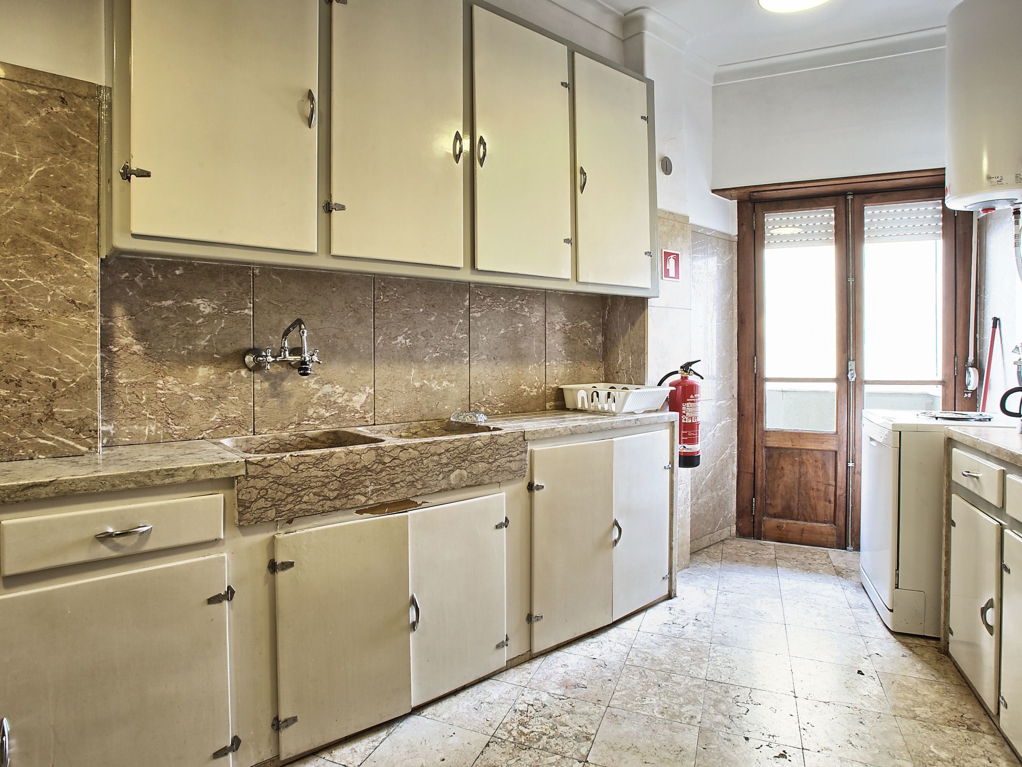 Studio für 29 Personen und 1 Kind in Lissabon, Região de Lisboa (Costa de Lisbo-Binnen