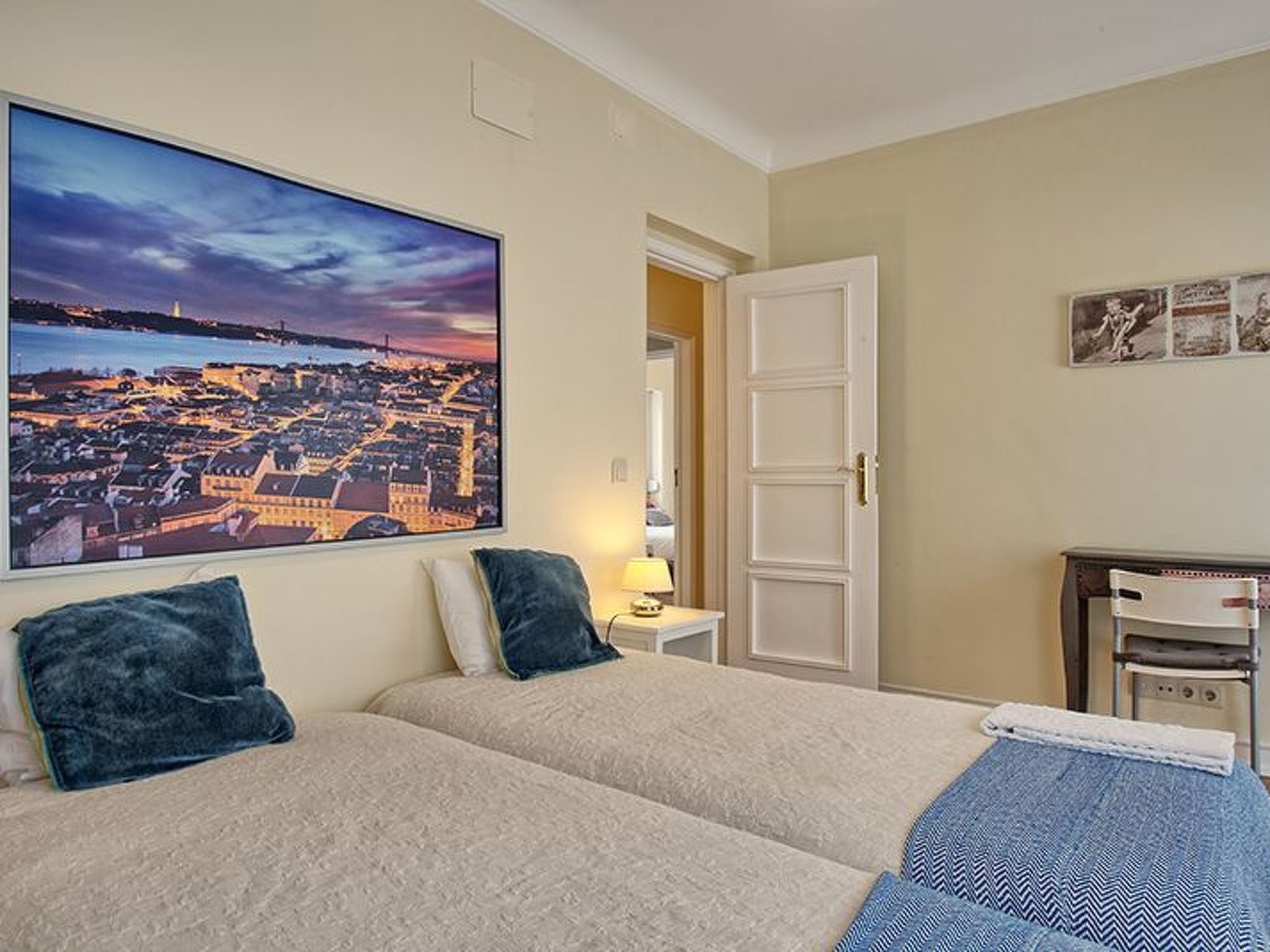 Admiral Dachgeschoss-Binnen