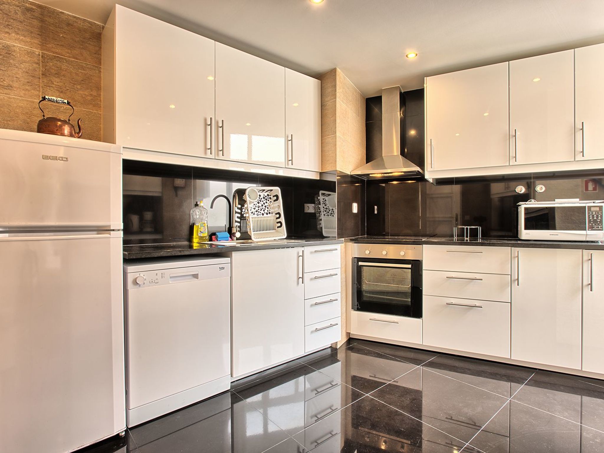 Unknown Accommodation-Binnen