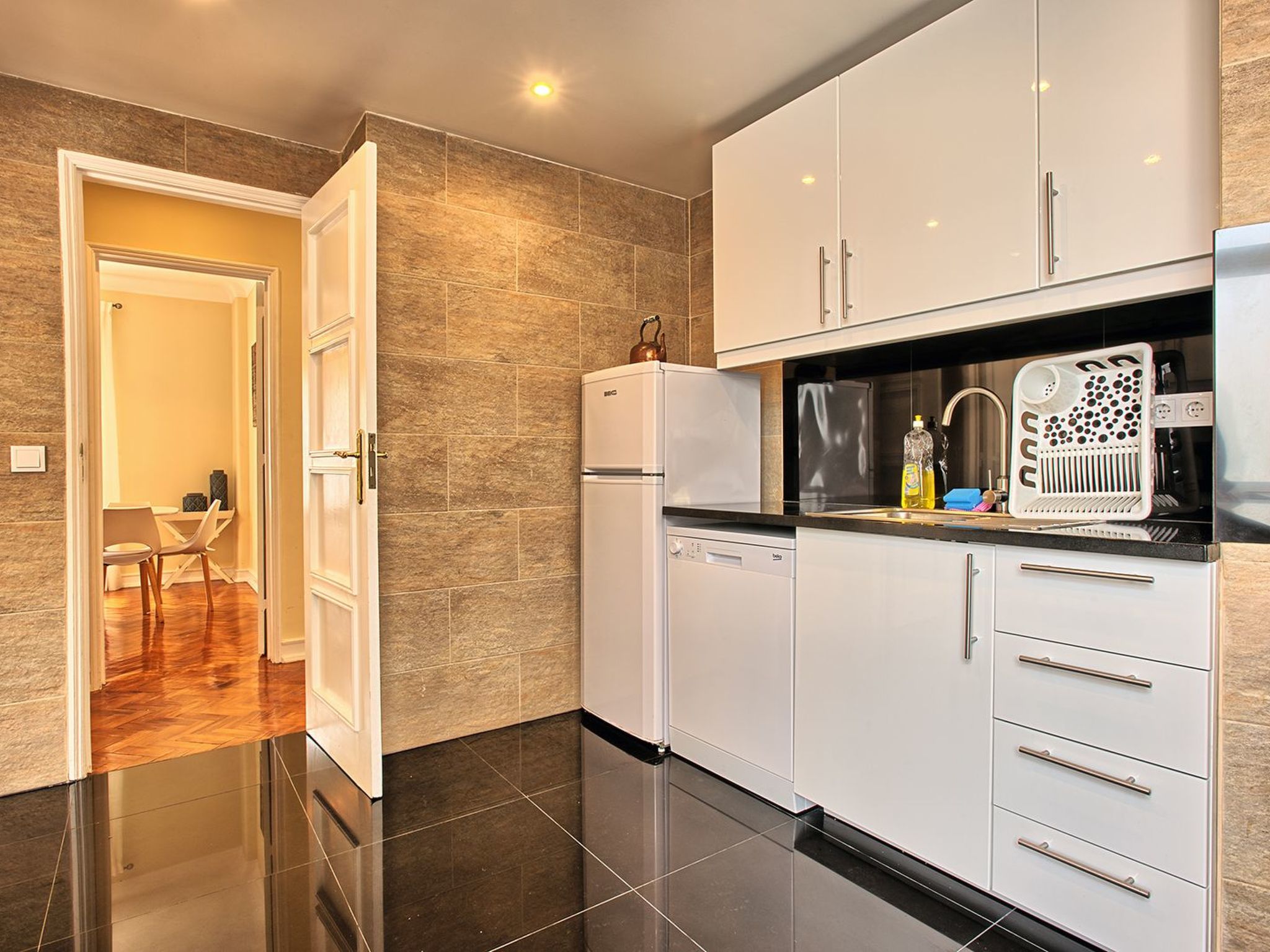 Unknown Accommodation-Binnen