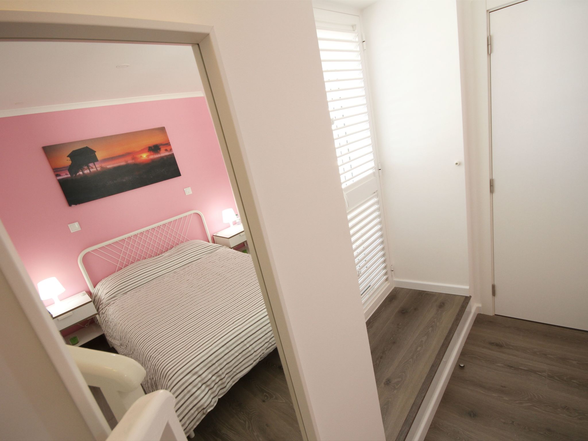 Alfama Rechter Punkt, Leuchtturm-Binnen