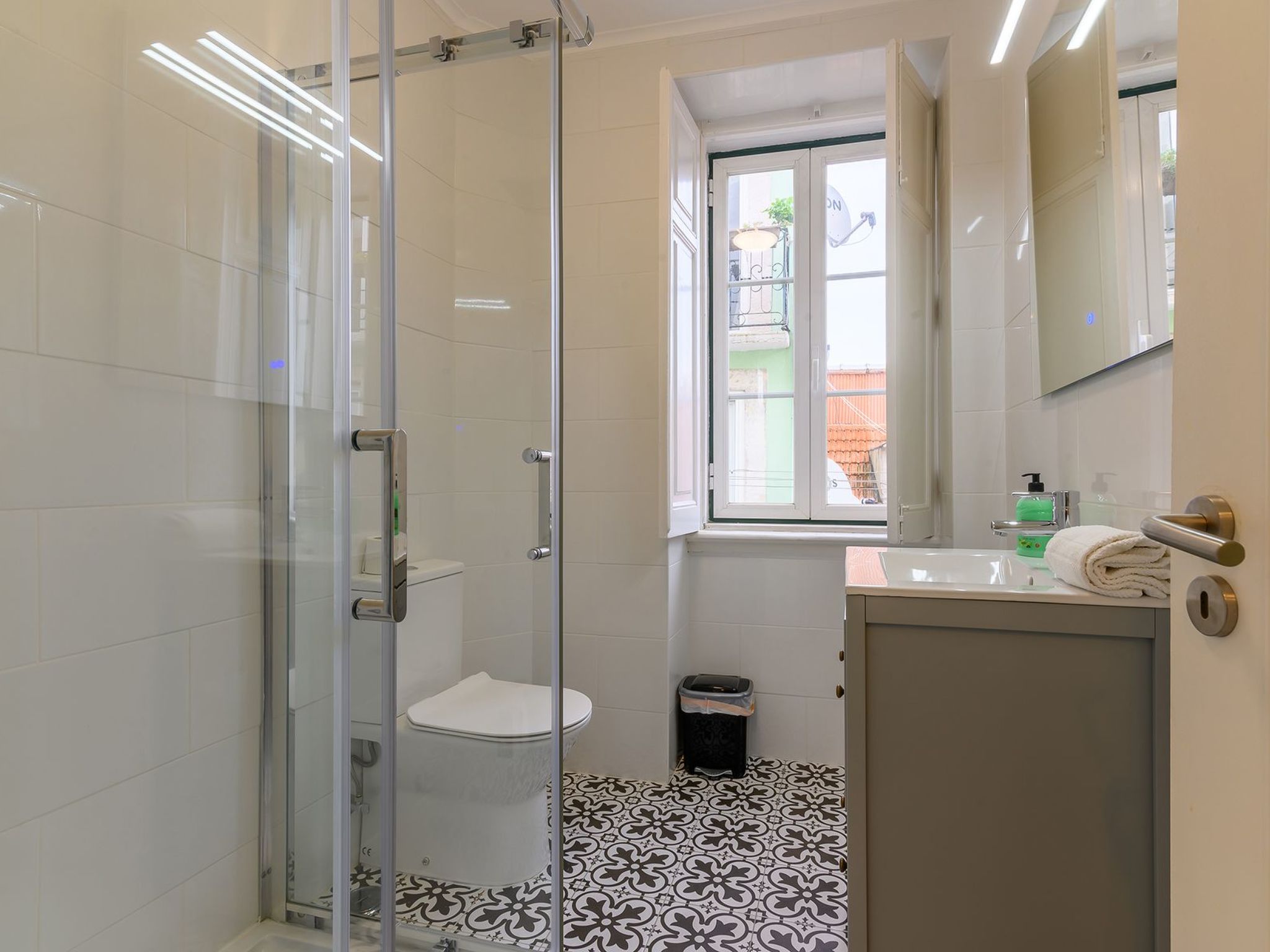 Santana Apartment im Stadtzentrum-Drinnen