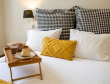 Sfeervol appartement in Alfama met balkon, vlakbij de Taag - thumbnail 6