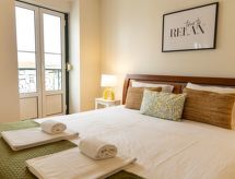 Charmant appartement in hartje Alfama, Lissabon - 44m² met balkon - thumbnail 1