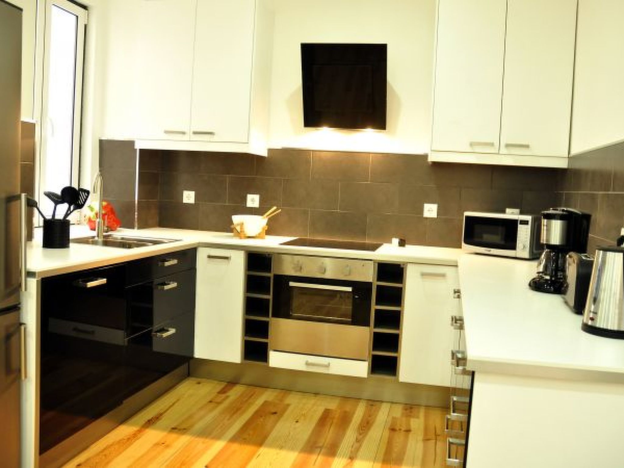 Stijlvol appartement in hartje Lissabon voor 5 personen - foto 17