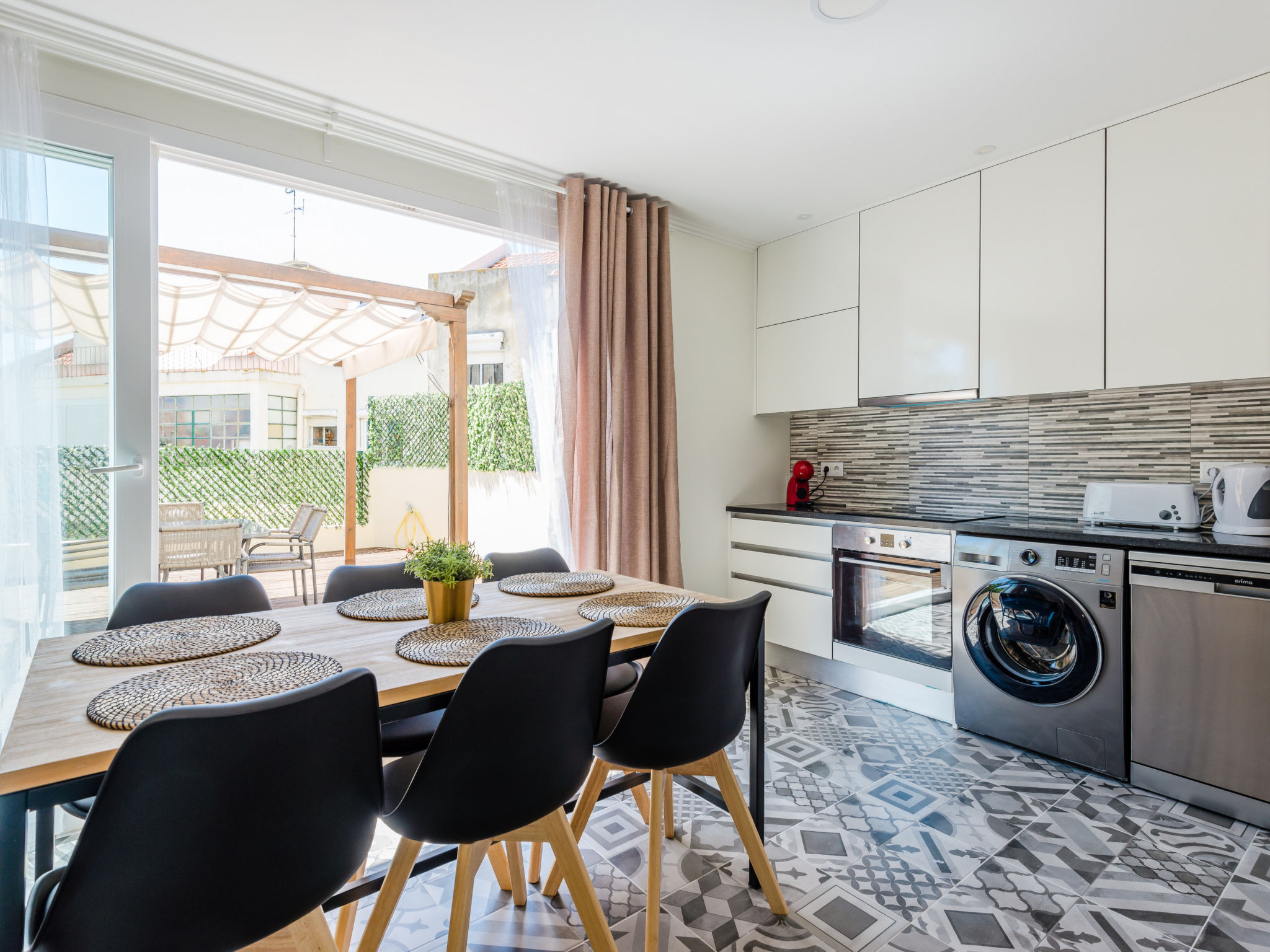 Appartement Bela Vista A in Lisboa – Cuisine et coin repas, photo 15 sur 38
