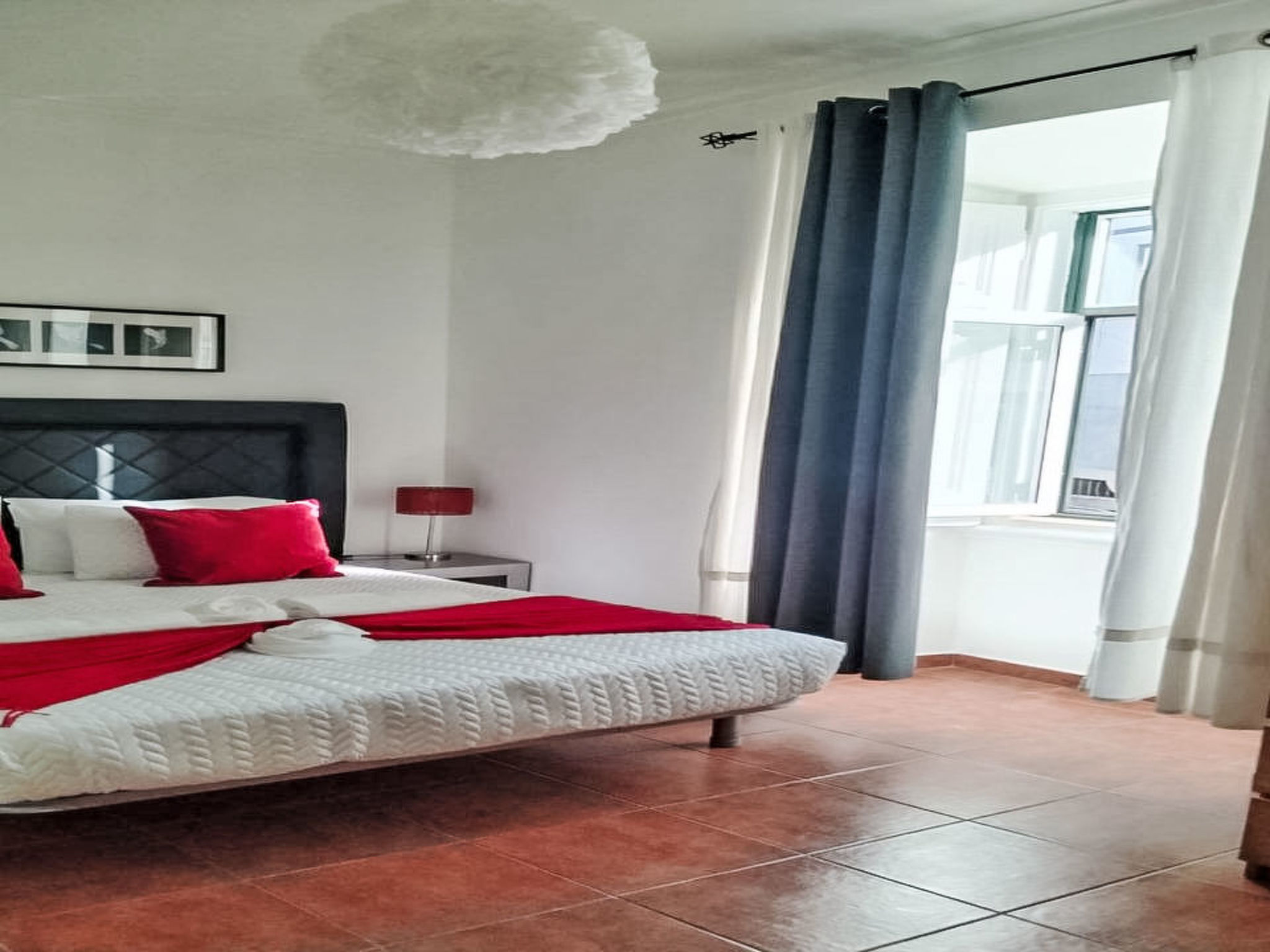 Apartment near Feira da Ladra & Alfama - Inside