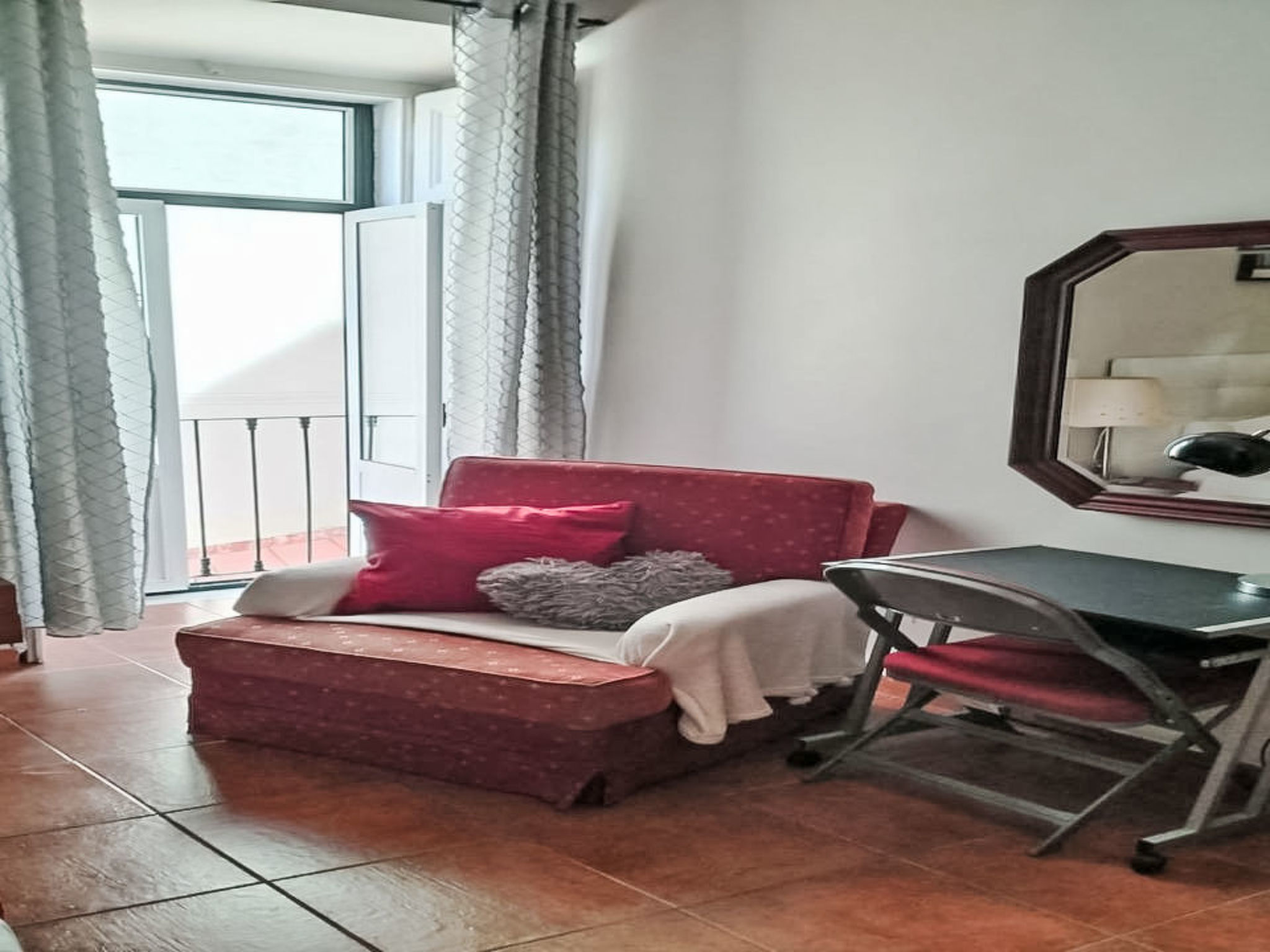 Apartment near Feira da Ladra & Alfama - Inside