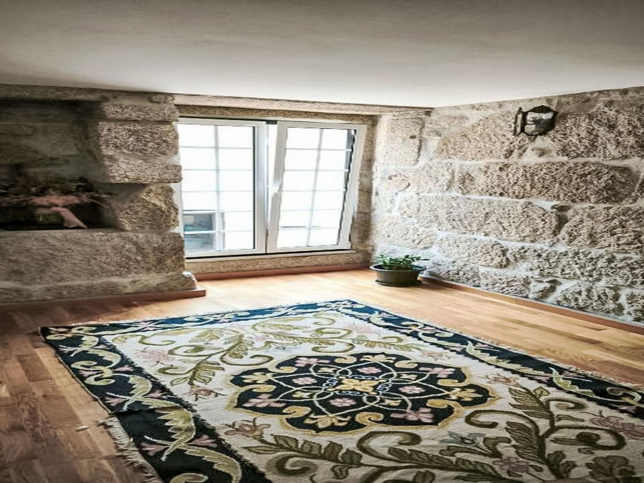 Picturesque Villa with Private Pool - Binnen