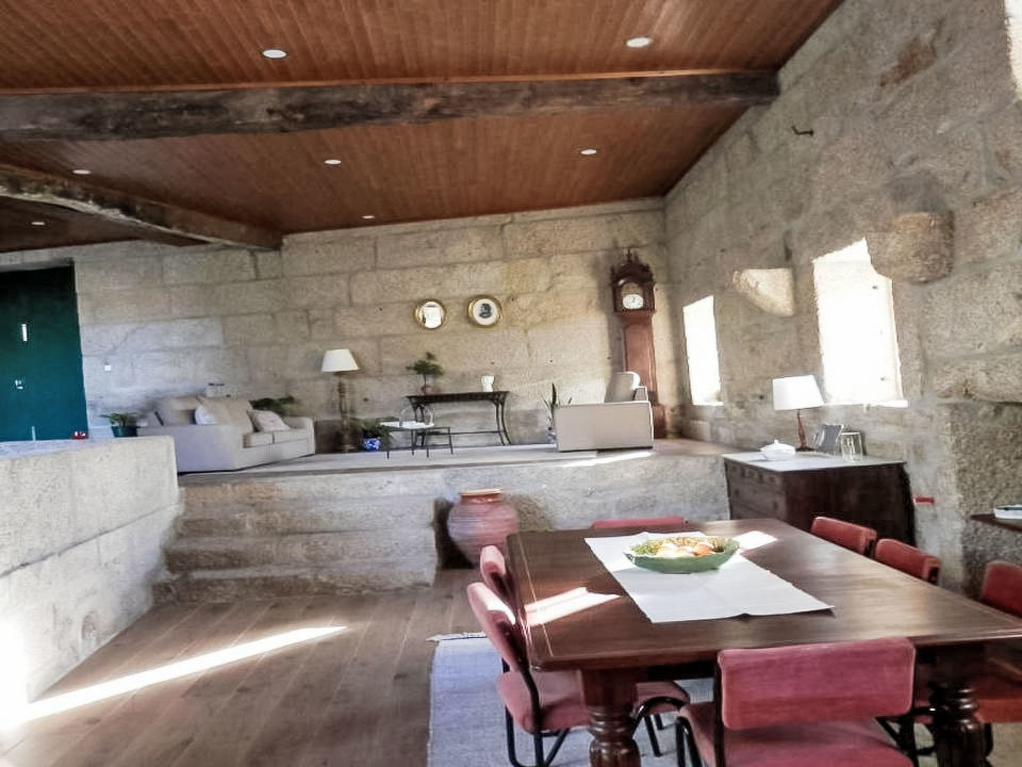 Picturesque Villa with Private Pool - Binnen