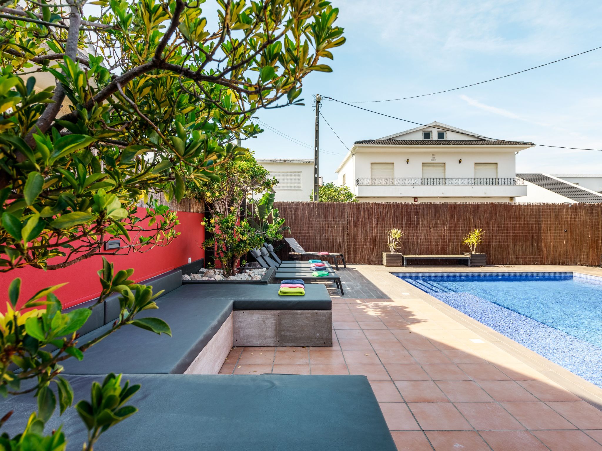 Aroeira Pool House-Binnen