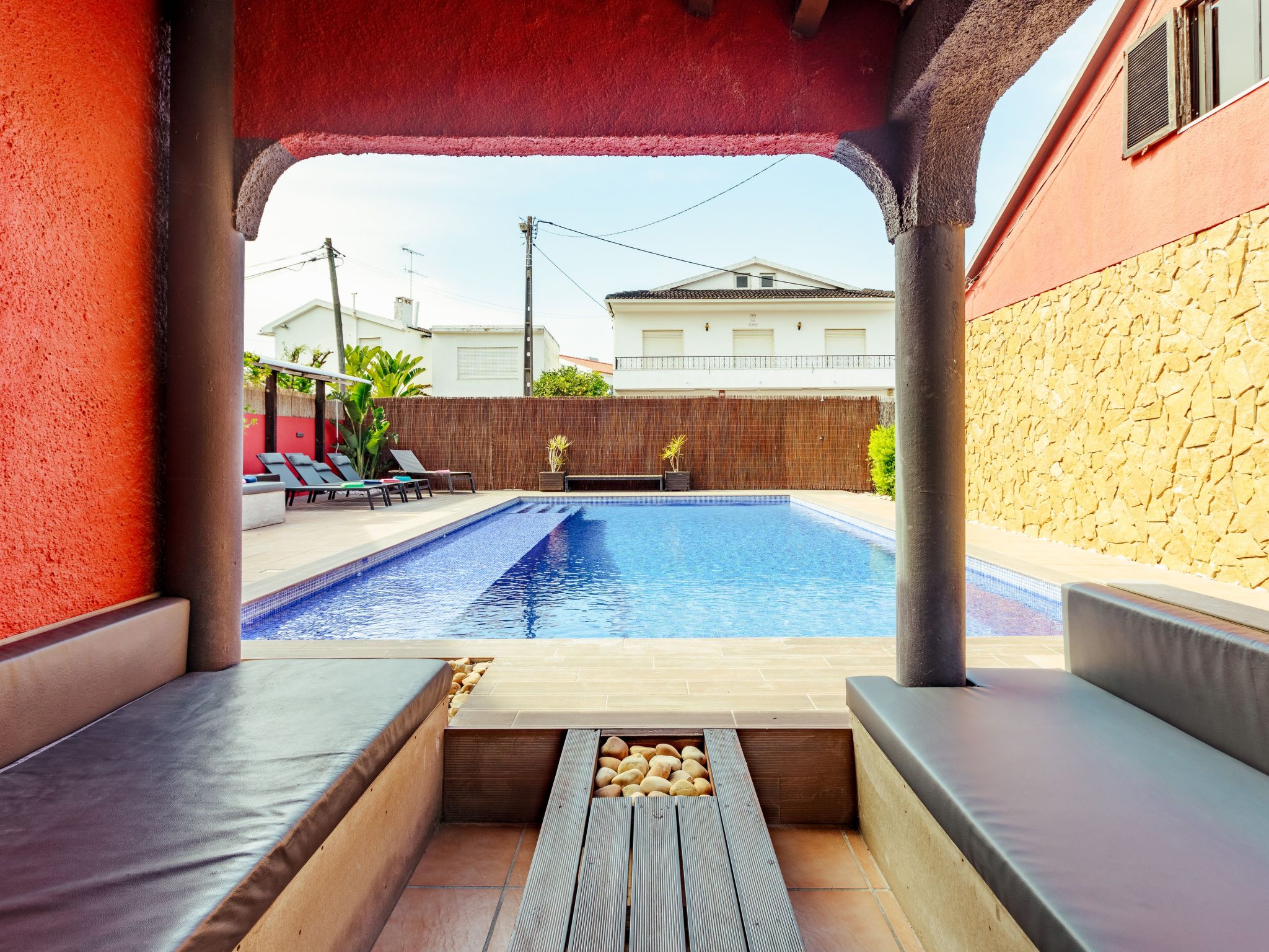 Aroeira Pool House-Binnen