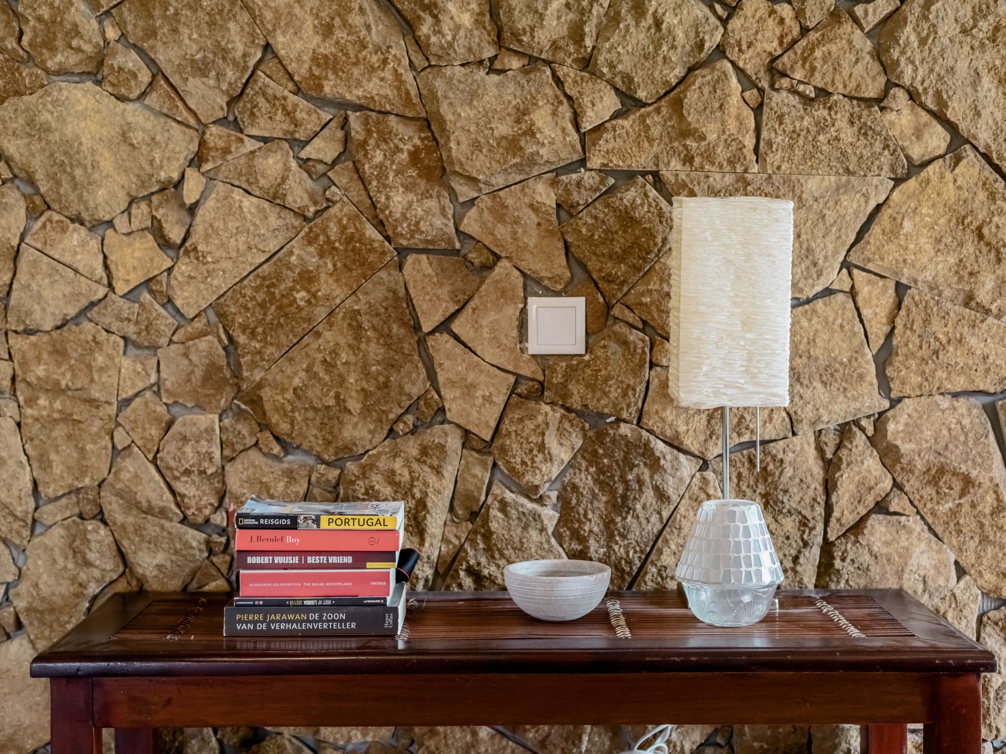 Aroeira Pool House-Binnen