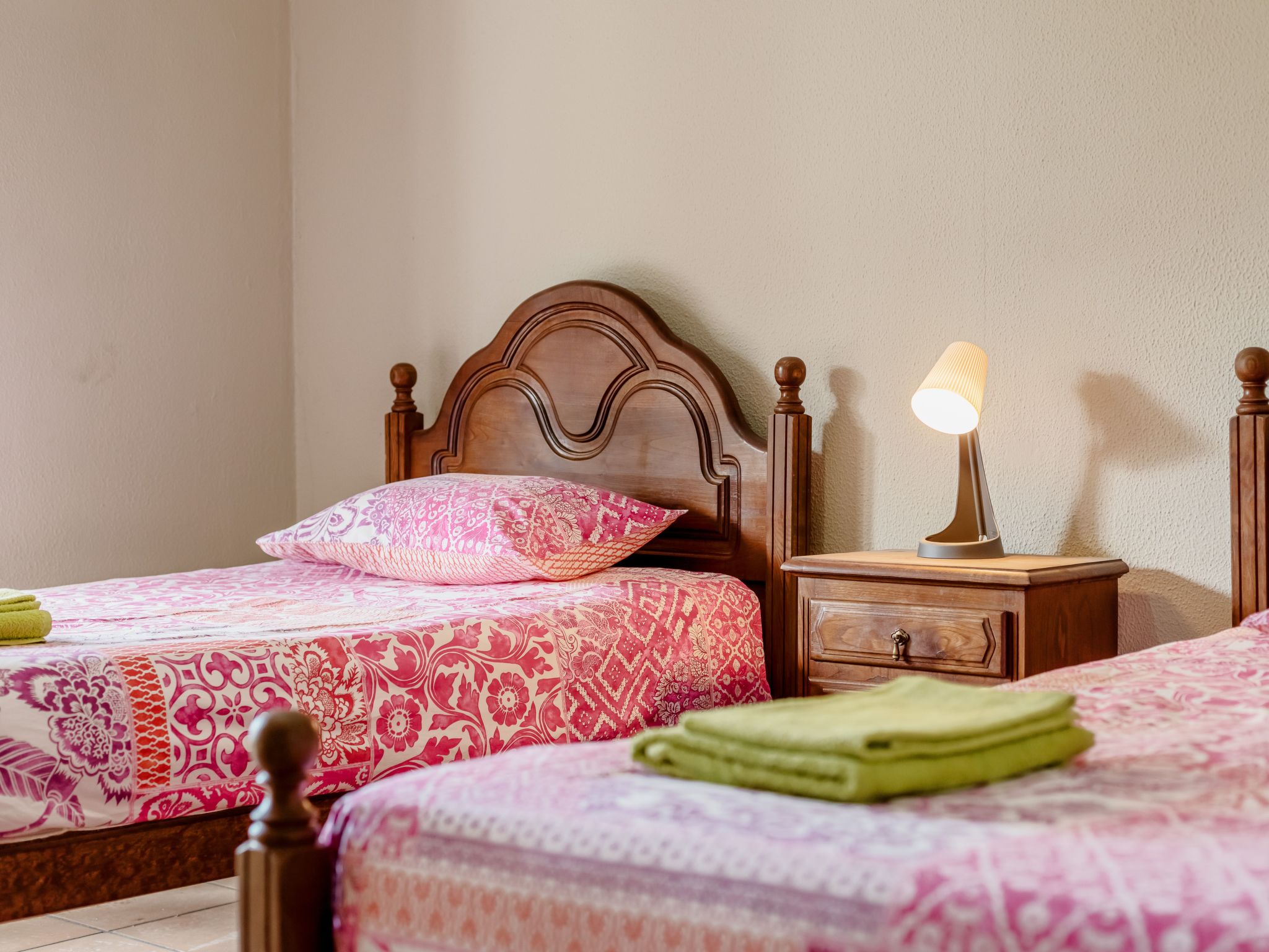 Aroeira Pool House-Binnen