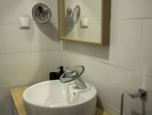 Modern appartement met zeezicht in Seixal, 100 meter van het strand - thumbnail 5
