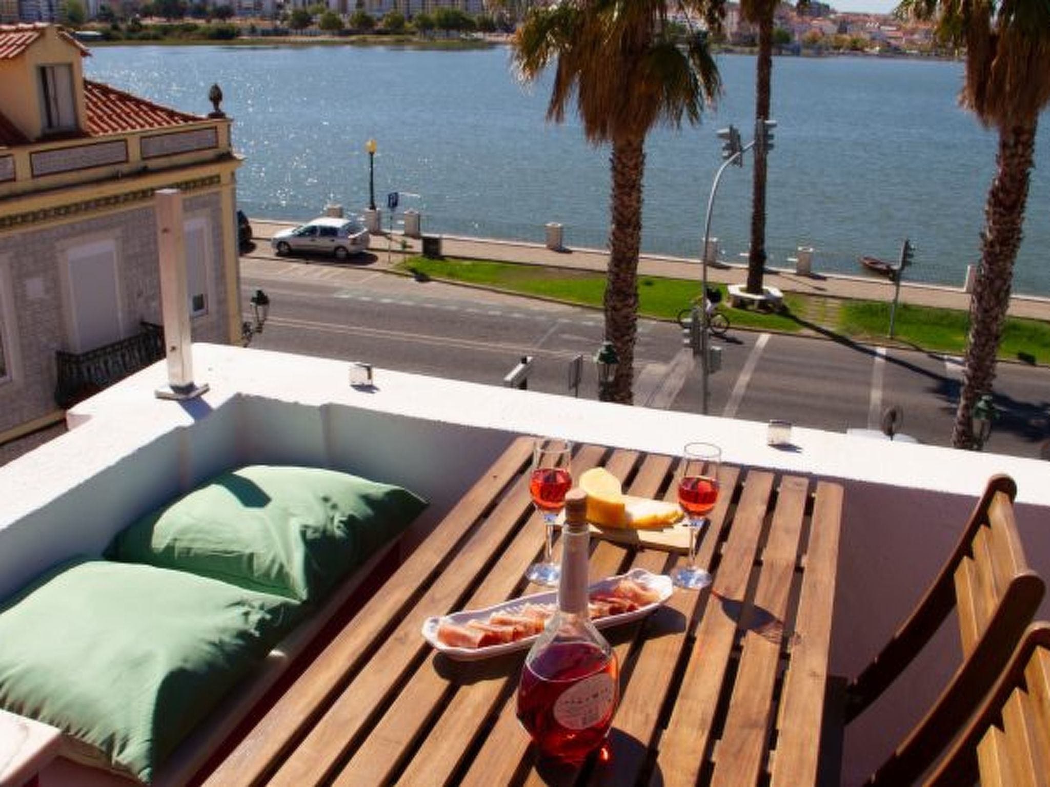 Loft aan het strand van Seixal met privéterras en uitzicht - foto 23