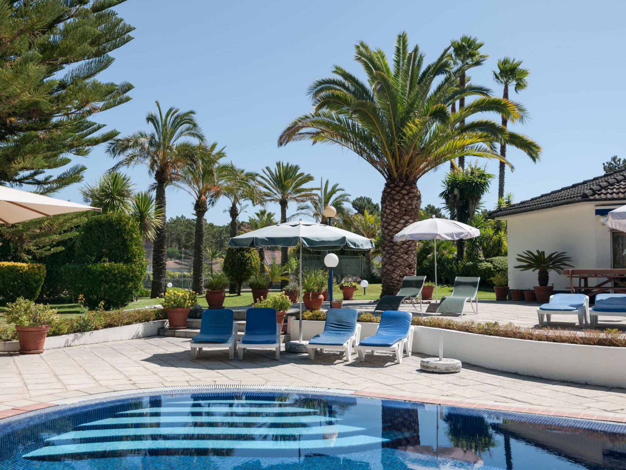 Villa das Palmeiras mit großem Schwimmbad-Binnen