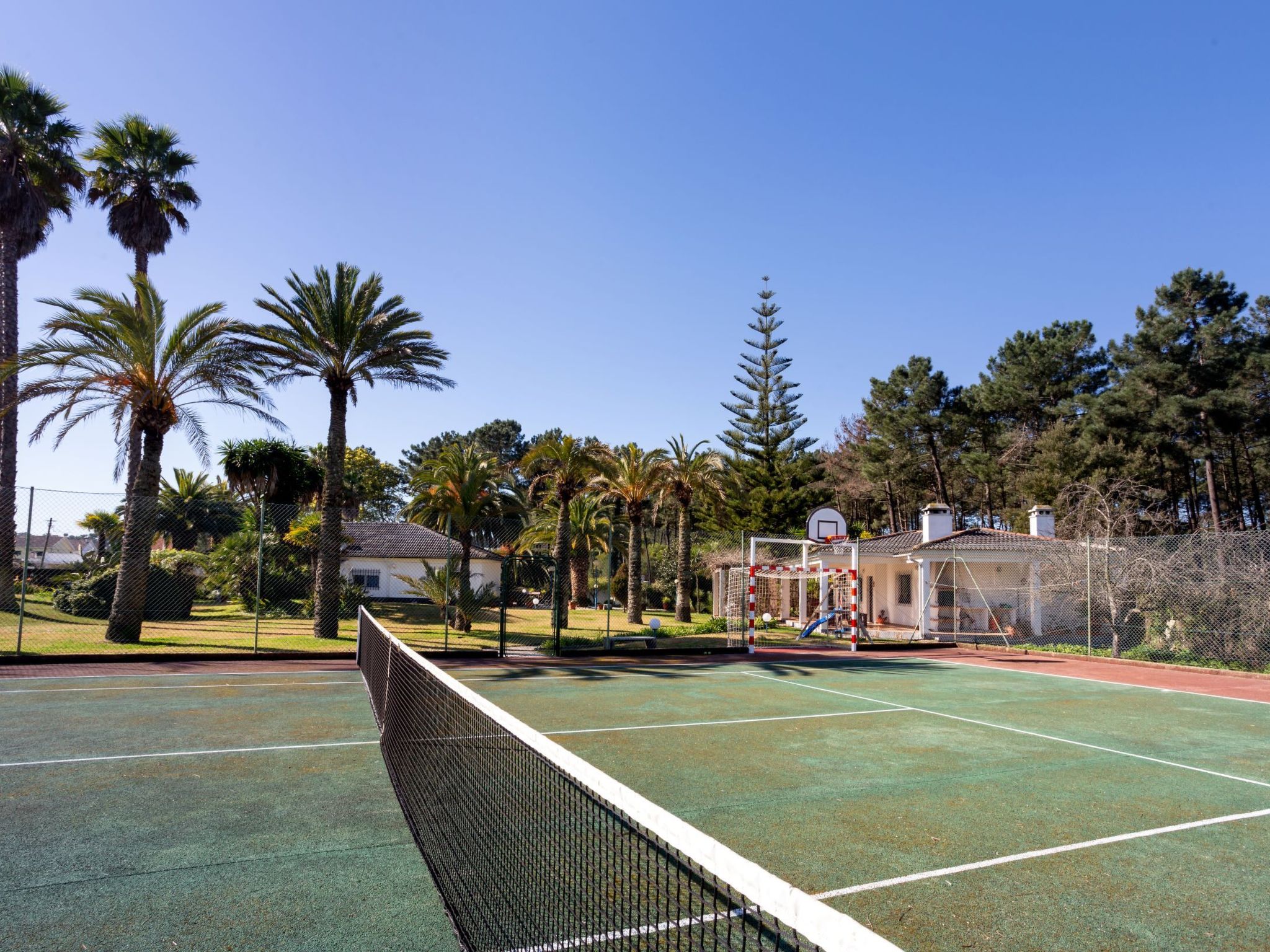 Villa das Palmeiras mit großem Schwimmbad-Binnen