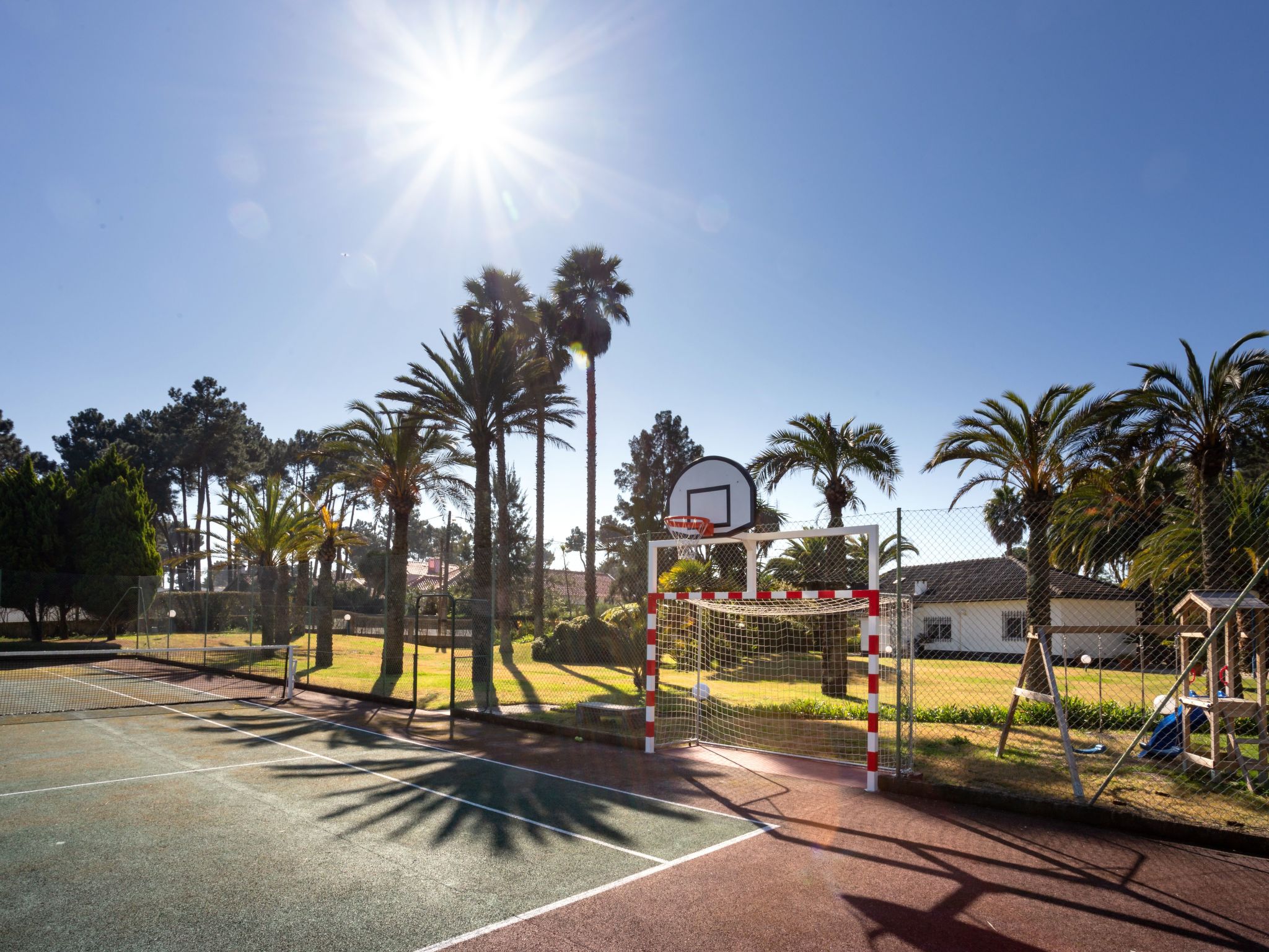 Villa das Palmeiras mit großem Schwimmbad-Binnen