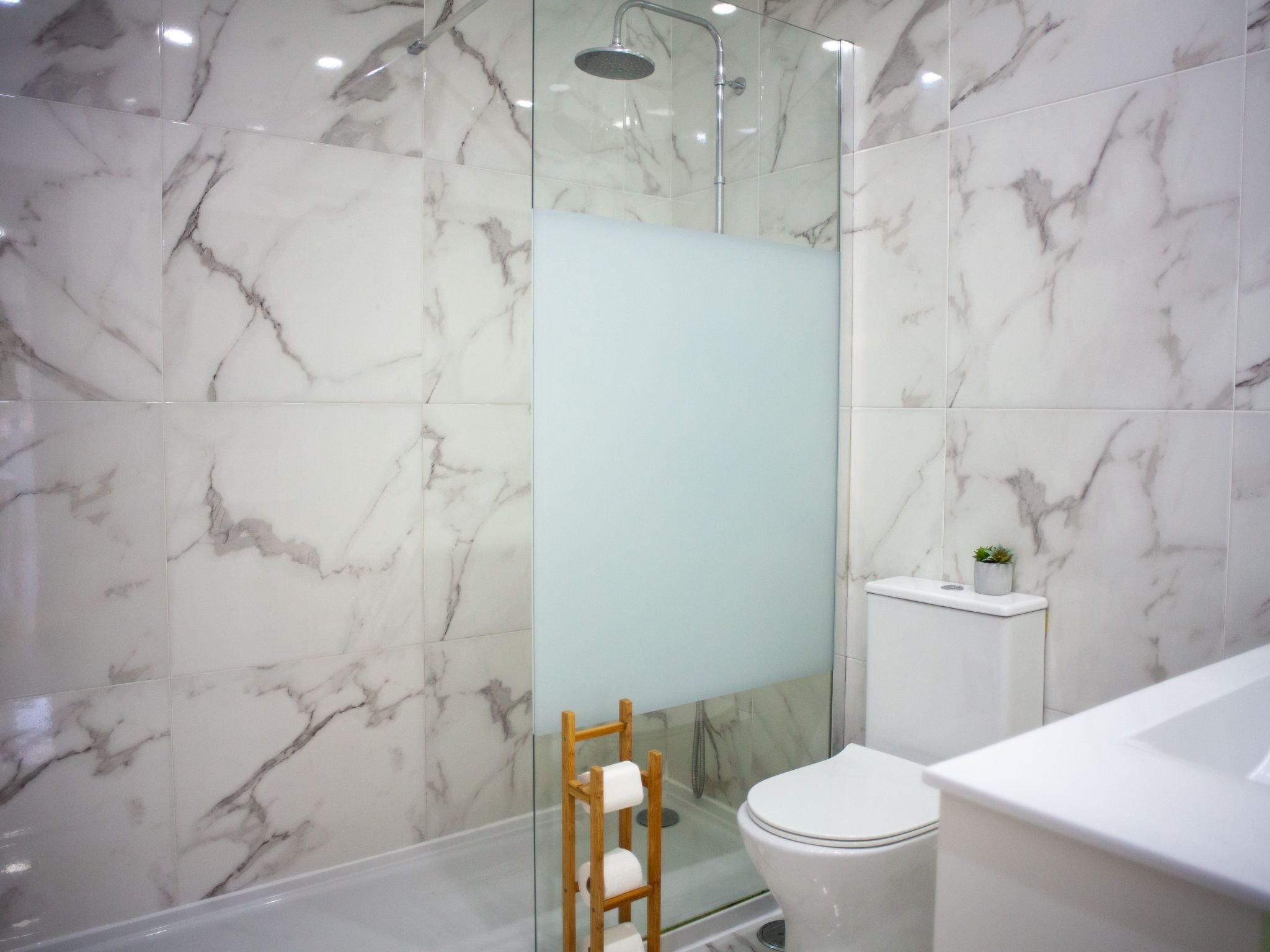 Just4u Wohnung mit AC in der Nähe von Lissabon und Strand-Binnen