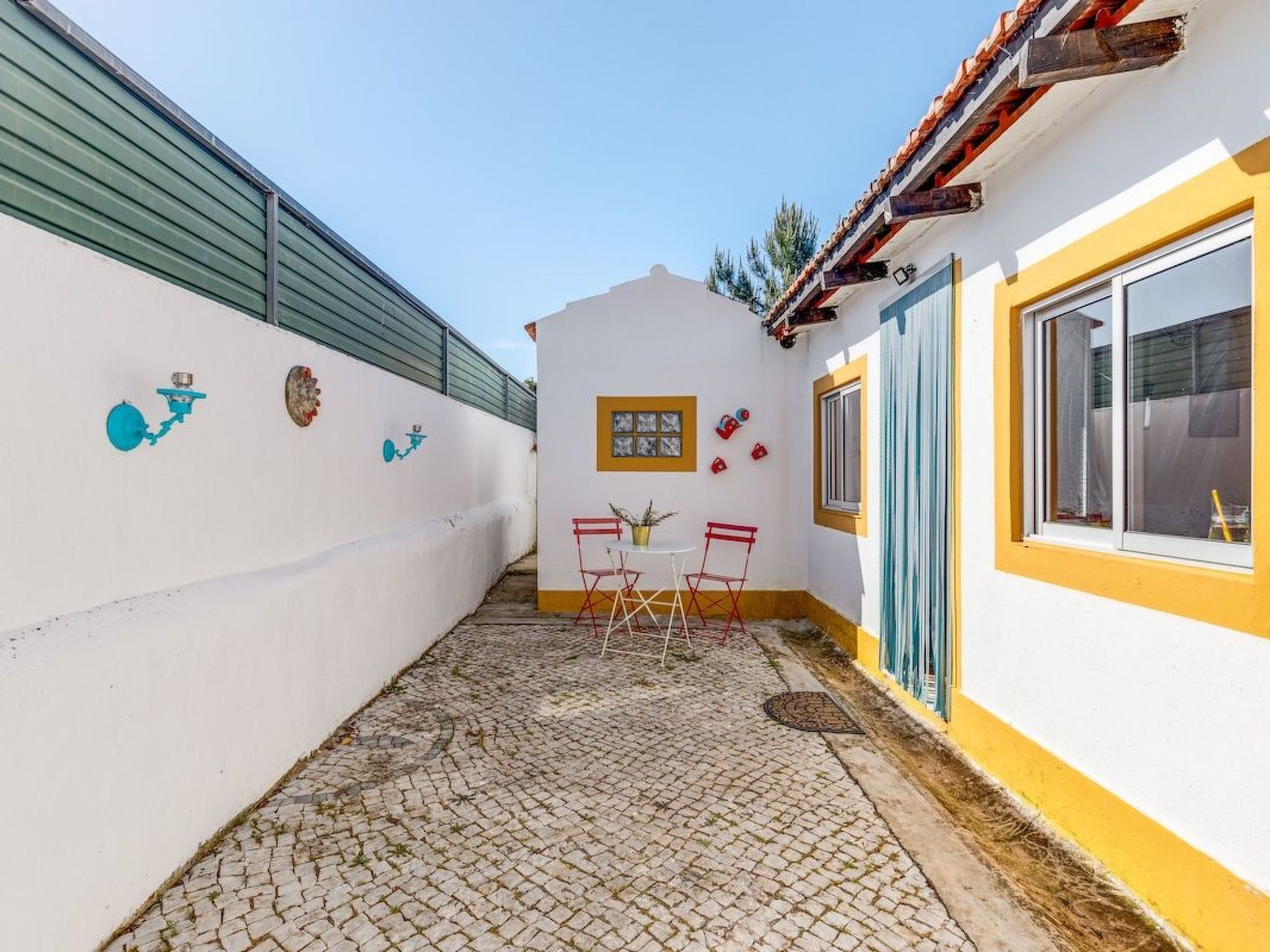 Die Welt des Mondes 1 — House (3 of 20)