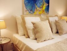 Creiro Beachflat voor 4: Rivierzicht & Strand op Stapafstand - thumbnail 2