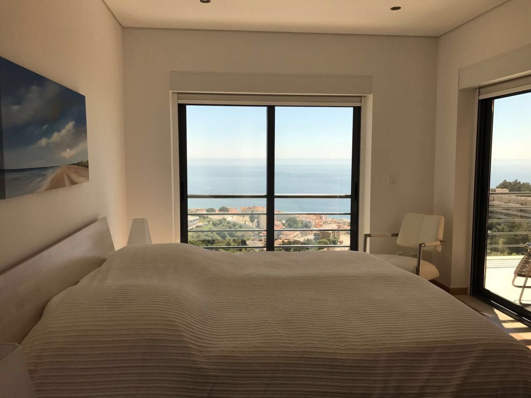 In Sesimbra mit Grill, Terrasse und Garten-Binnen