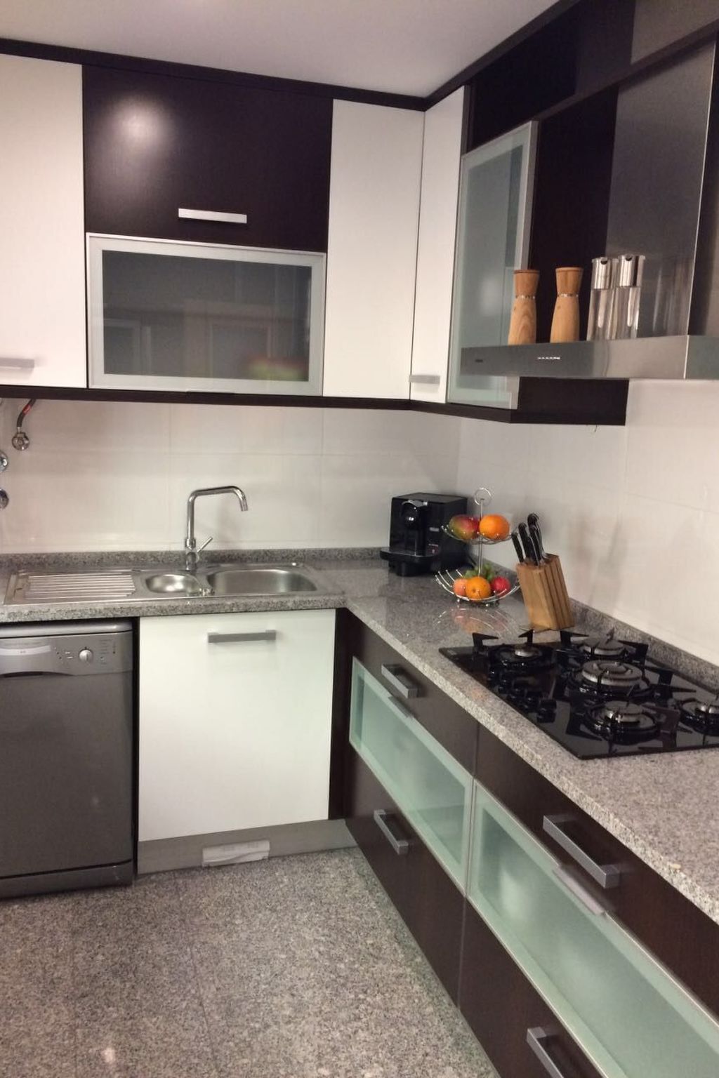 In Sesimbra mit Grill, Terrasse und Garten-Binnen