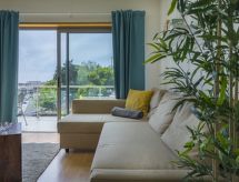 Sesimbra Prime Apartment: Luxe aan Zee met Terras - thumbnail 1