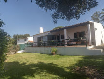 Zonnige villa met privézwembad nabij strand Sesimbra - thumbnail 2