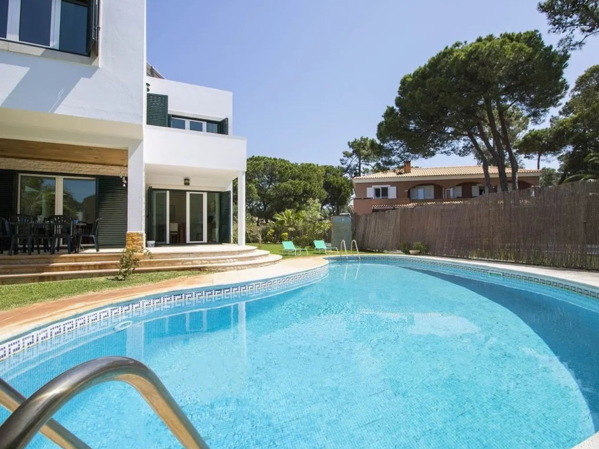 VILLA FATI