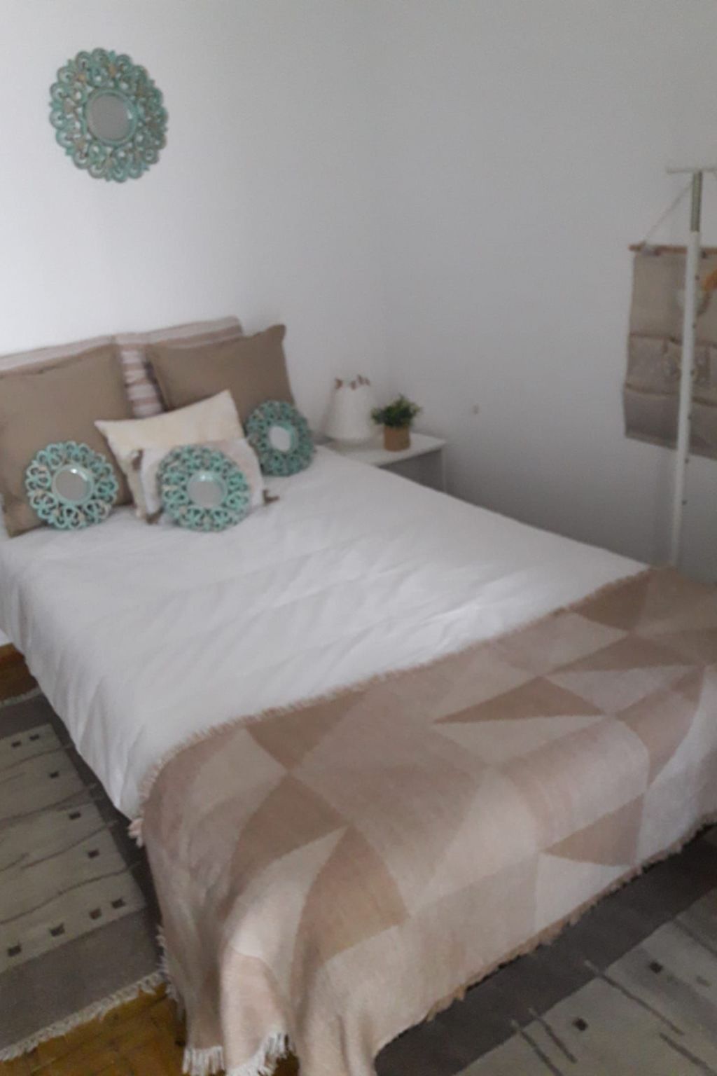 Geschichte, Önologie und Gastronomie im Alentejo-Drinnen