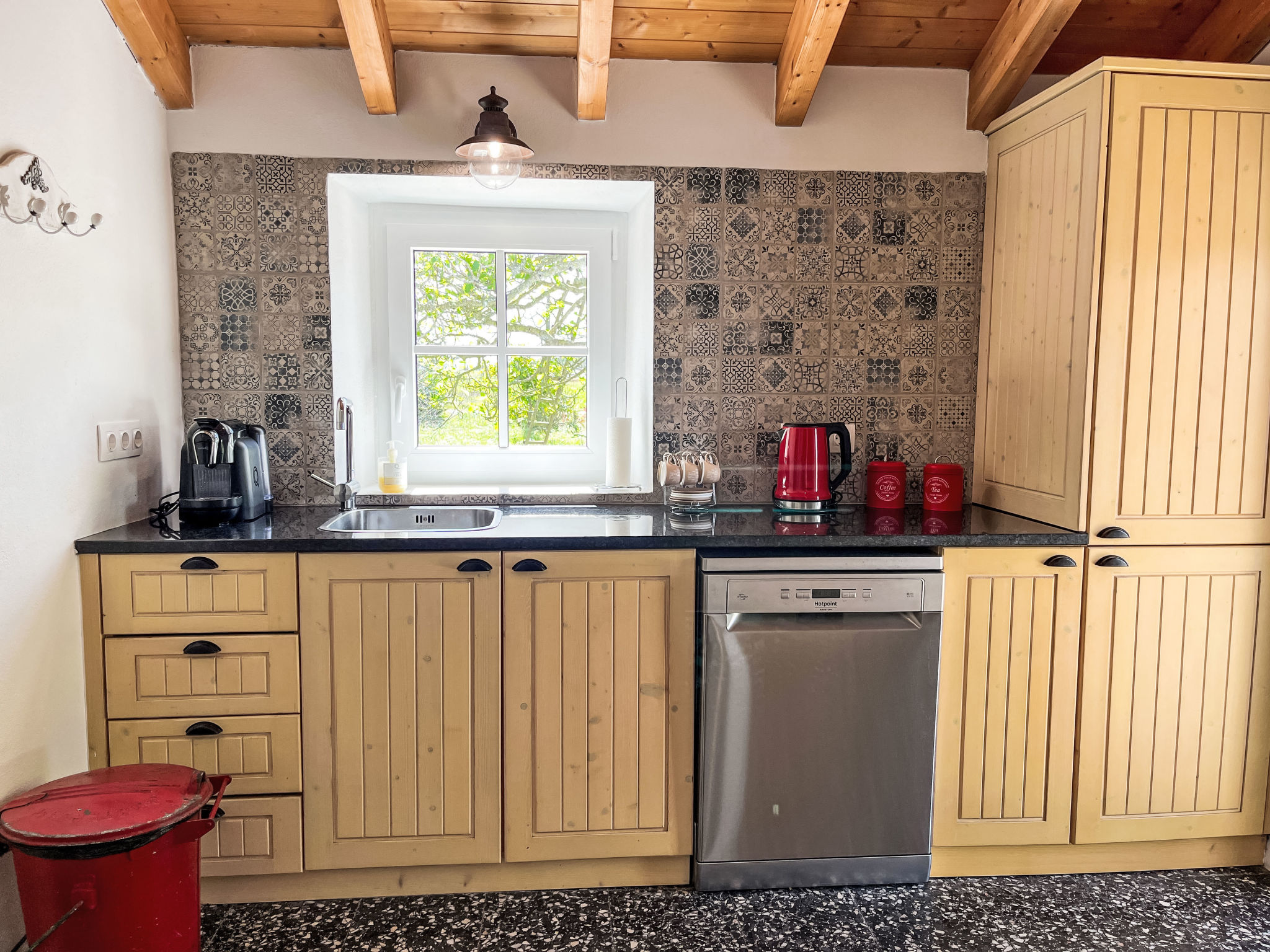 Maison Schönes Landhaus mit Tauchbecken, Strand 3km – Cuisine et coin repas, photo 7 sur 31