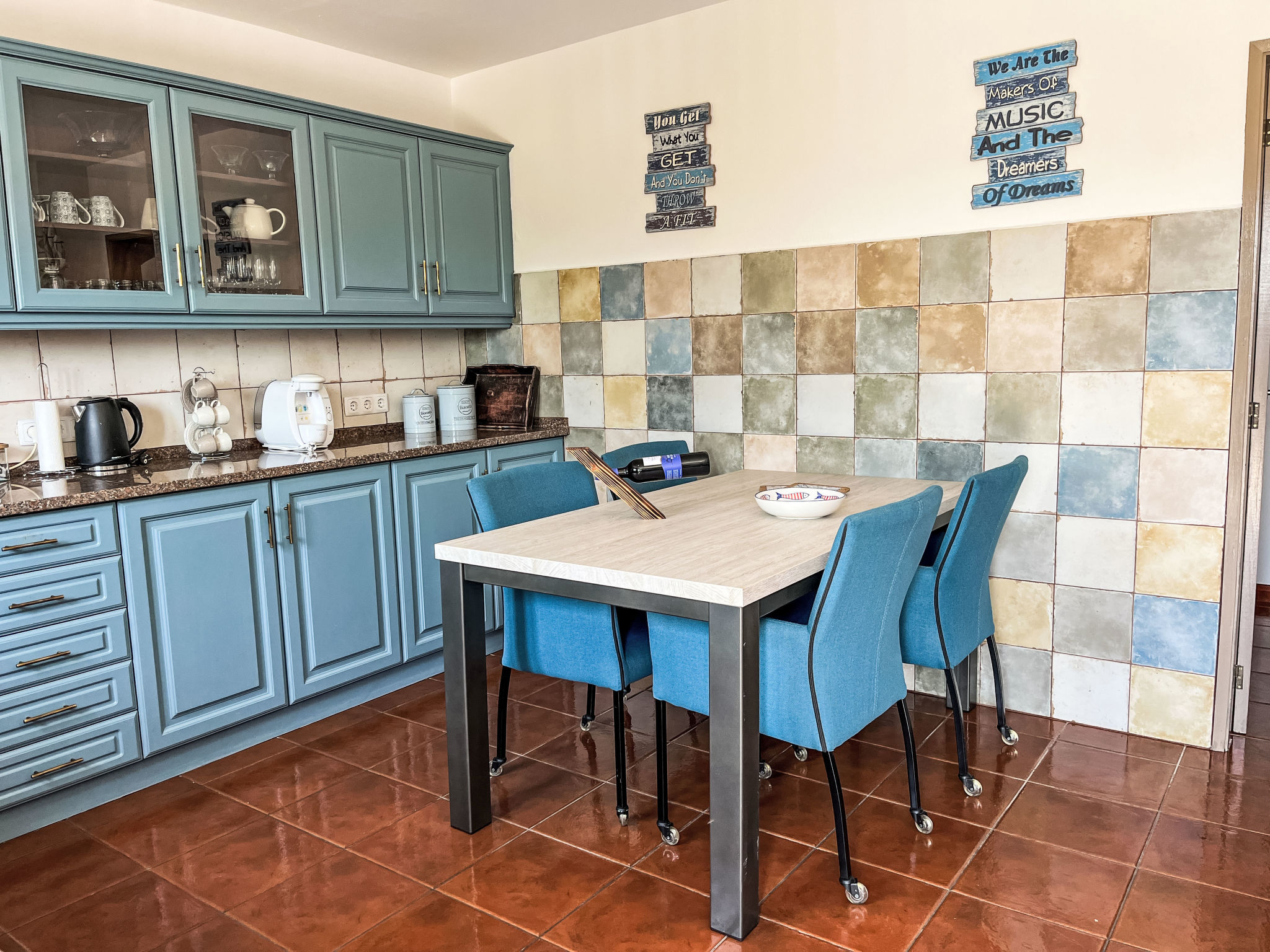 Maison Charmantes Ferienhaus mit schöner Aussicht, 2 Sc – Cuisine et coin repas, photo 6 sur 27