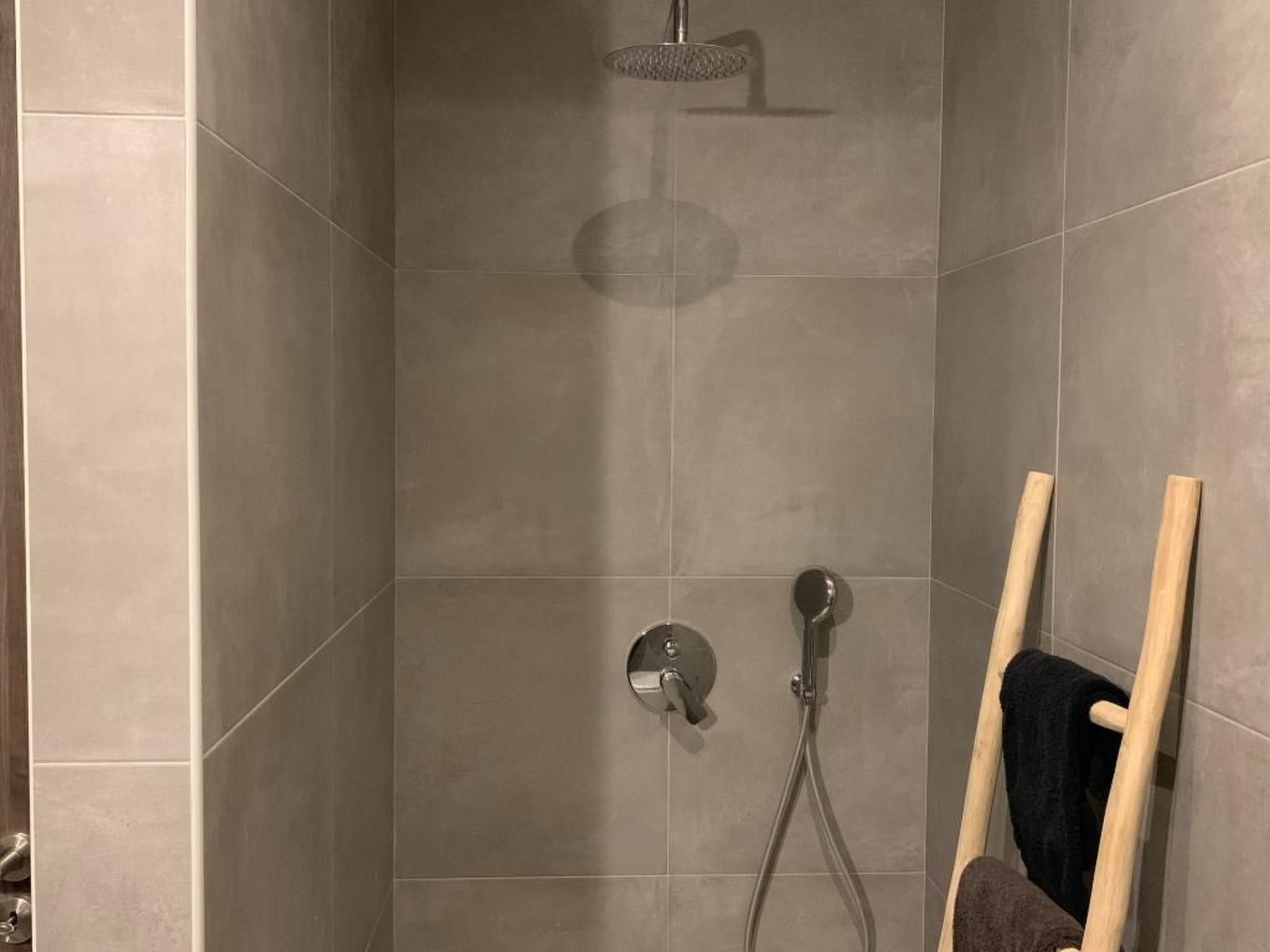 Haus Bamboo in Odeceixe mit ruhiger Terrasse-Binnen